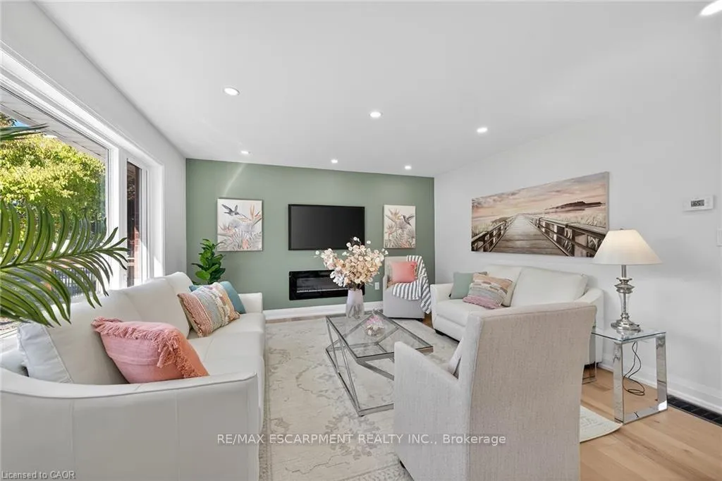 Photo 9 of Unit 1, 175 East 45th Street, Hamilton, Hampton Heights — HOMEH
