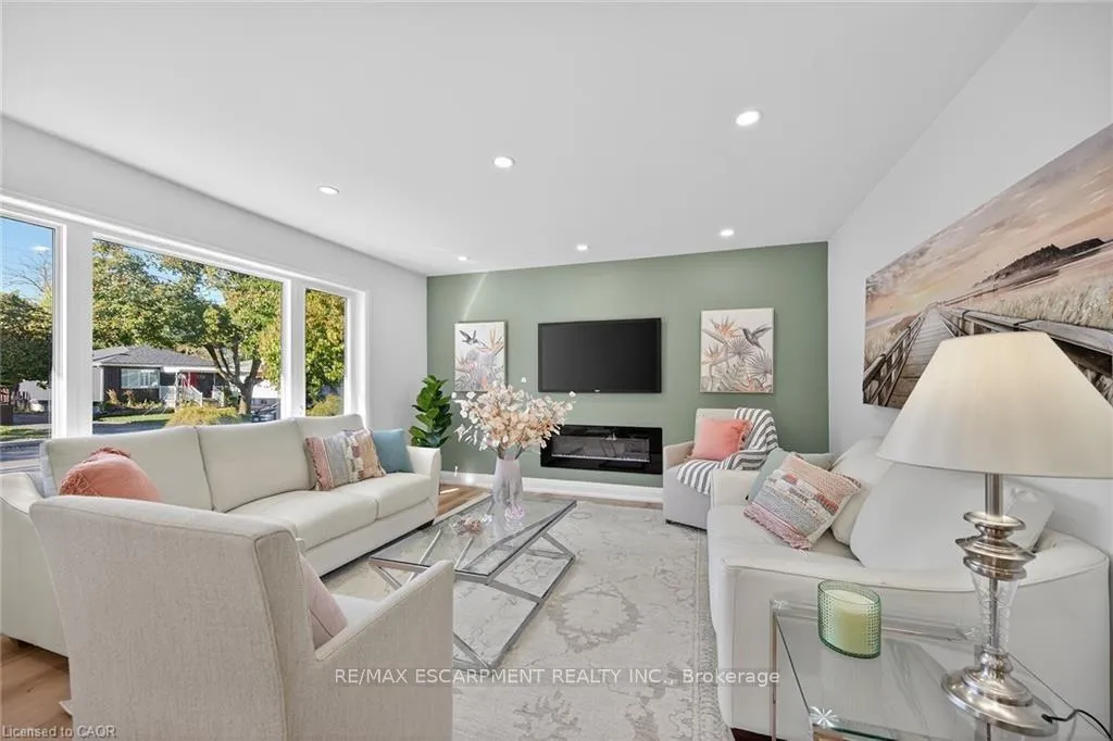 Photo 10 of Unit 1, 175 East 45th Street, Hamilton, Hampton Heights — HOMEH