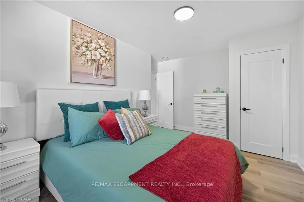Photo 15 of Unit 1, 175 East 45th Street, Hamilton, Hampton Heights — HOMEH