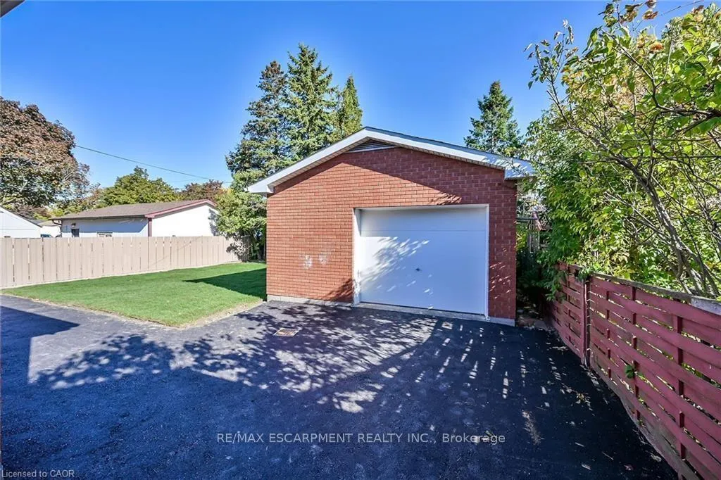 Photo 21 of Unit 1, 175 East 45th Street, Hamilton, Hampton Heights — HOMEH