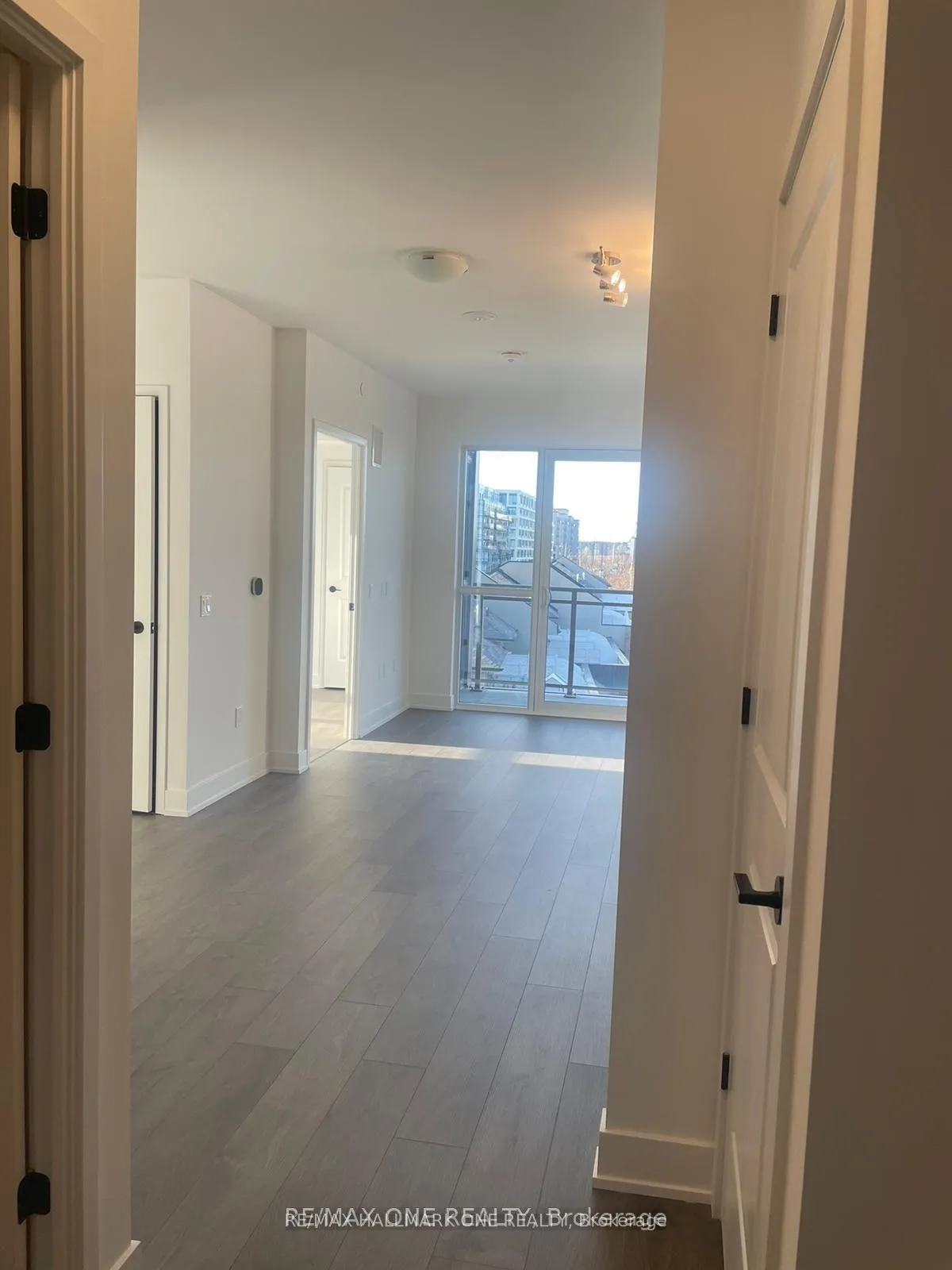 Photo 12 of Unit 609, 2343 Khalsa Gate, Oakville, Westmount — HOMEH