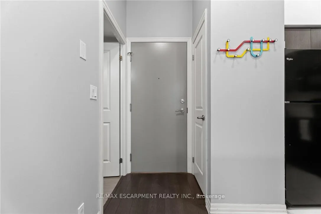 Photo 7 of Unit 104, 80 Esther Lorrie Drive, Etobicoke, West Humber-Clairville — HOMEH