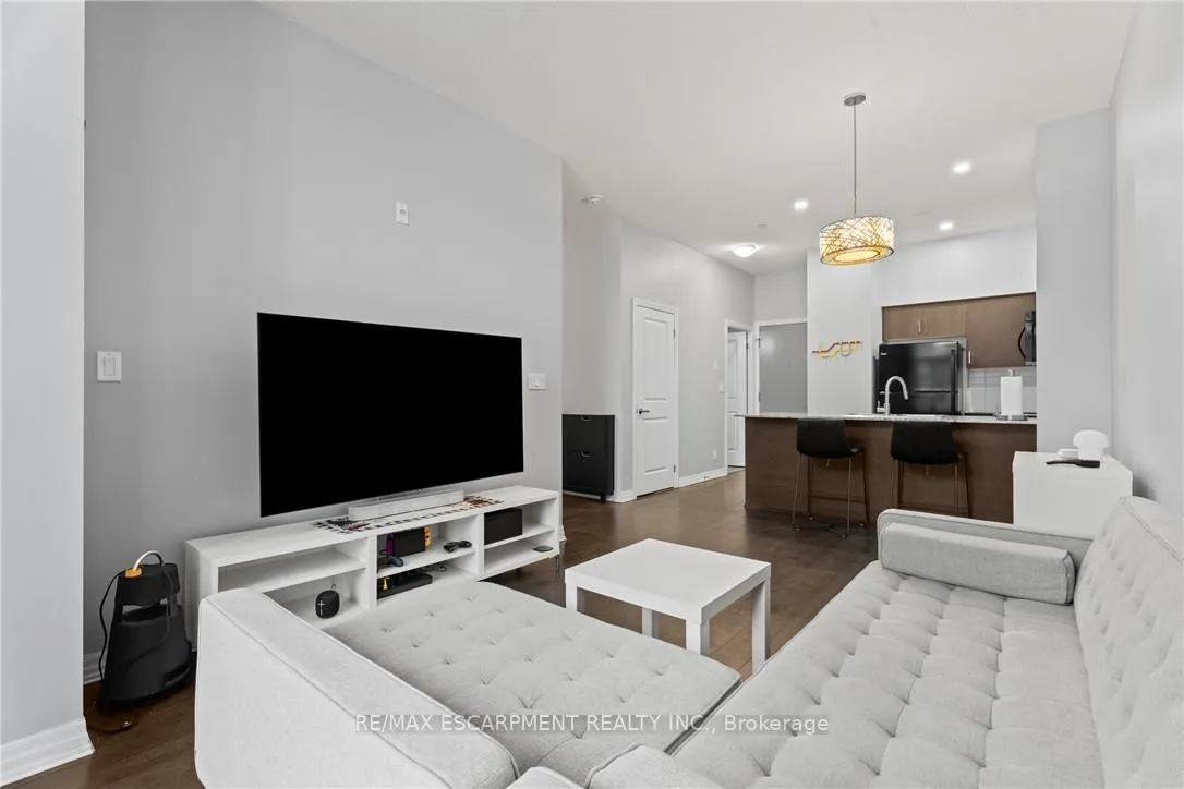 Photo 15 of Unit 104, 80 Esther Lorrie Drive, Etobicoke, West Humber-Clairville — HOMEH