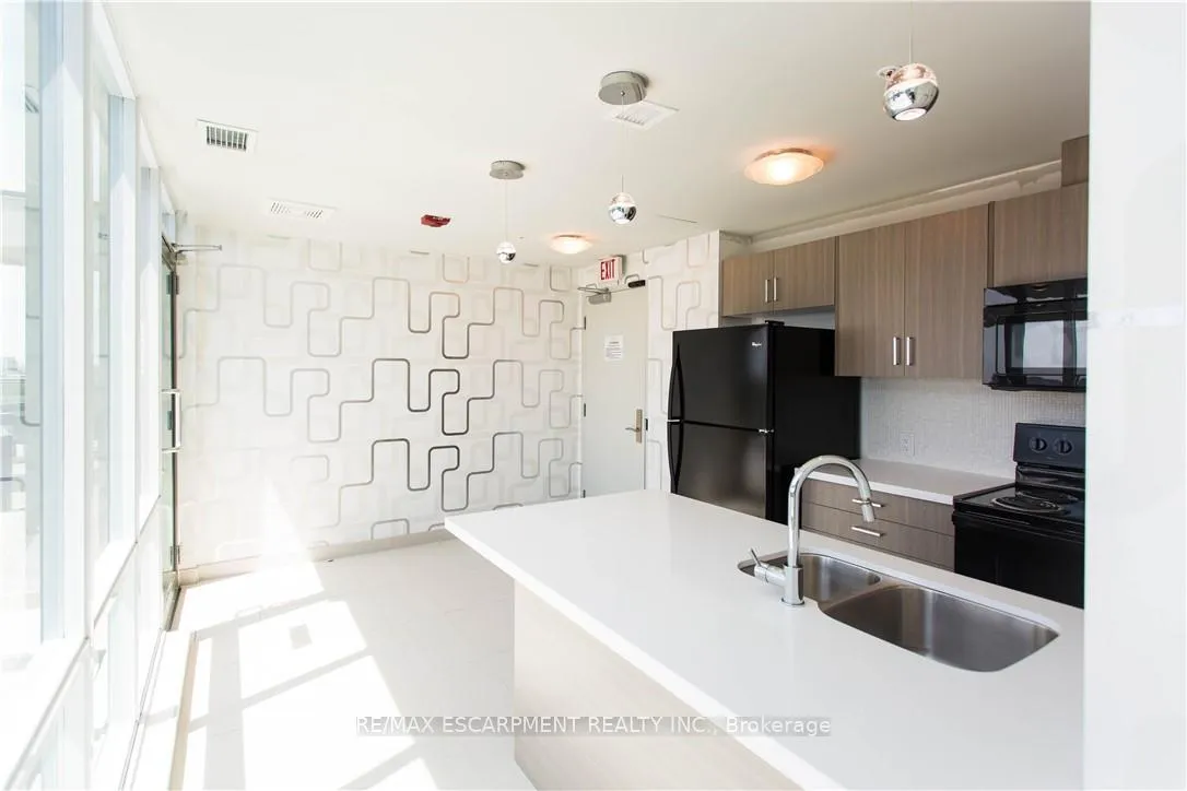 Photo 32 of Unit 104, 80 Esther Lorrie Drive, Etobicoke, West Humber-Clairville — HOMEH