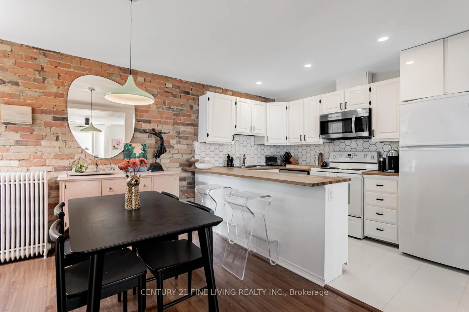 Photo 12 of 164 Sunnyside Avenue, Toronto, High Park-Swansea — HOMEH
