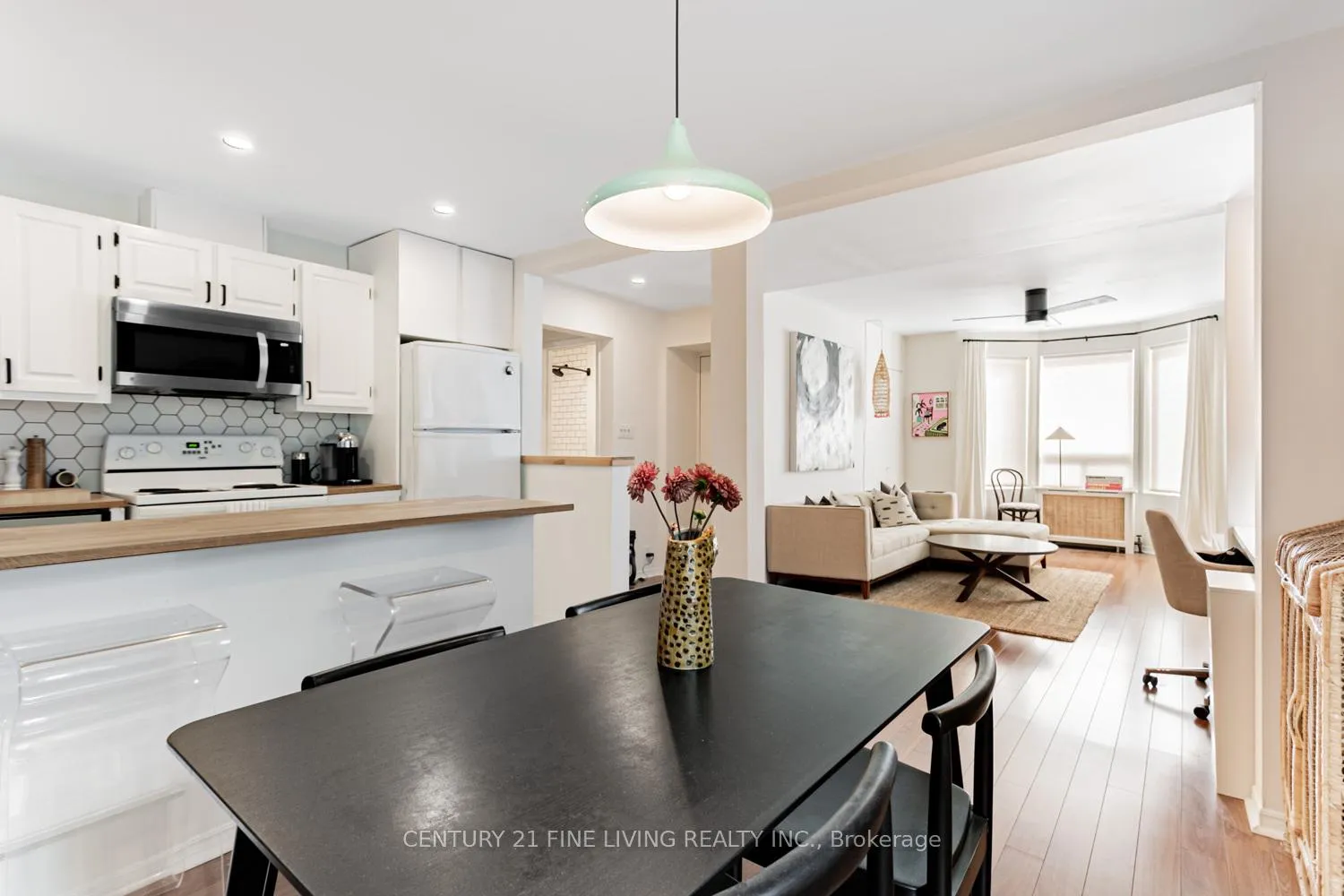 Photo 13 of 164 Sunnyside Avenue, Toronto, High Park-Swansea — HOMEH