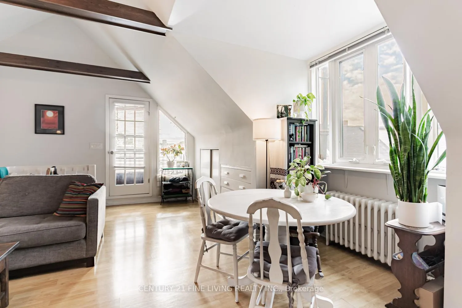 Photo 33 of 164 Sunnyside Avenue, Toronto, High Park-Swansea — HOMEH