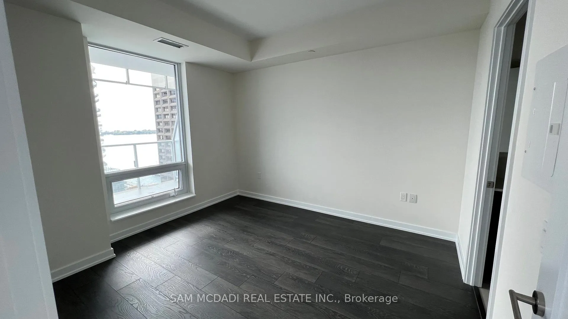 Photo 31 of Unit 1809, 28 Freeland Street, Toronto, Waterfront Communities — HOMEH