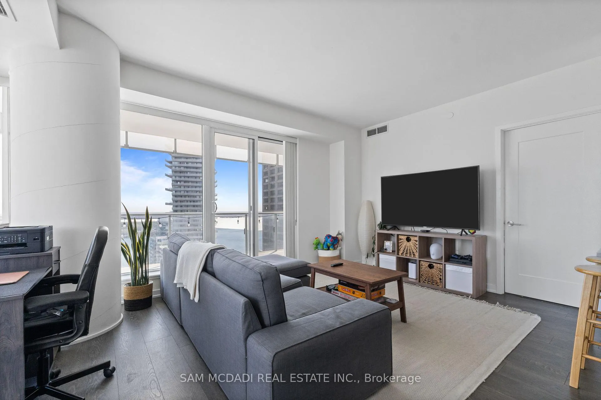 Photo 37 of Unit 1809, 28 Freeland Street, Toronto, Waterfront Communities — HOMEH