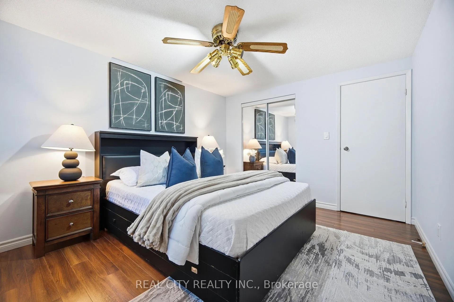 Photo 28 of 424 Jackson Street W, Hamilton, Kirkendall — HOMEH