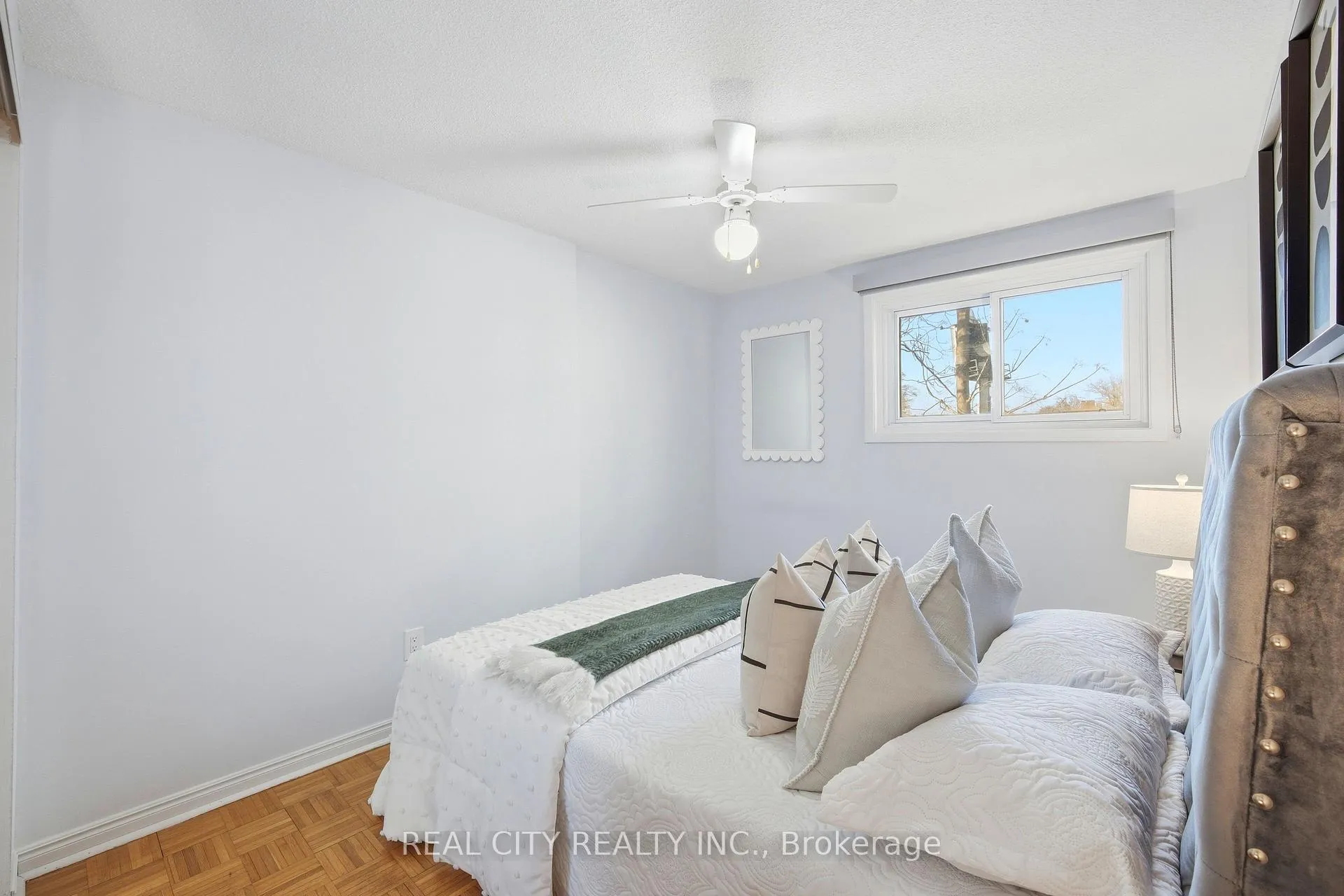 Photo 32 of 424 Jackson Street W, Hamilton, Kirkendall — HOMEH