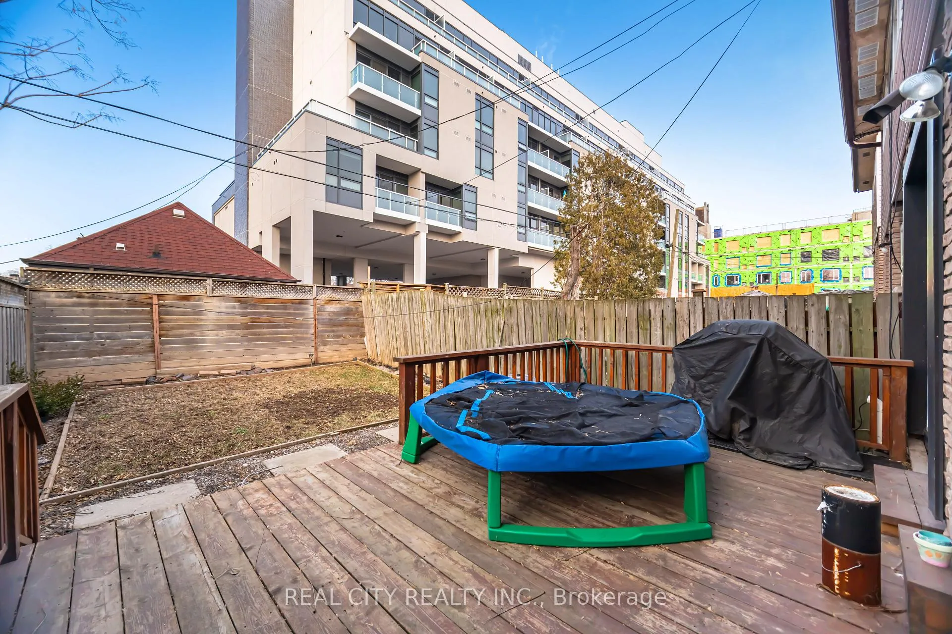 Photo 47 of 424 Jackson Street W, Hamilton, Kirkendall — HOMEH