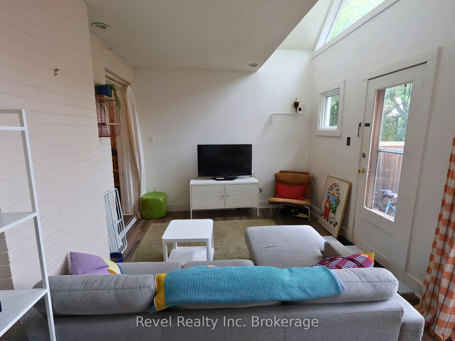 Photo 14 of Unit 1, 22 St Leger Street, Kitchener — HOMEH