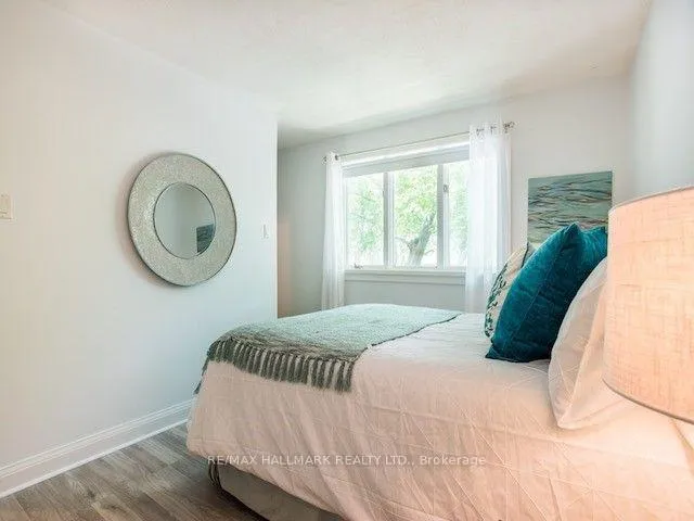 Photo 8 of 123 Leacrest Road, Toronto, Leaside — HOMEH