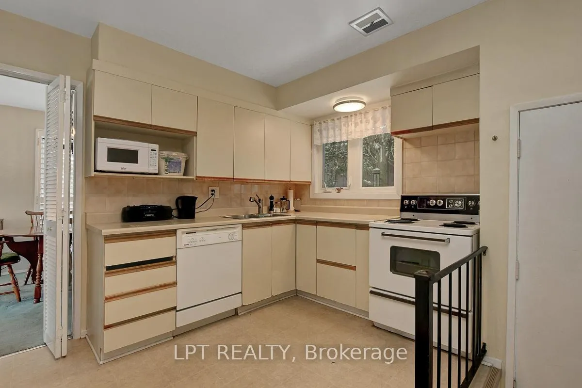 Photo 15 of 1771 Mcmaster Avenue, Ottawa, Guildwood Estates - Urbandale Acres — HOMEH