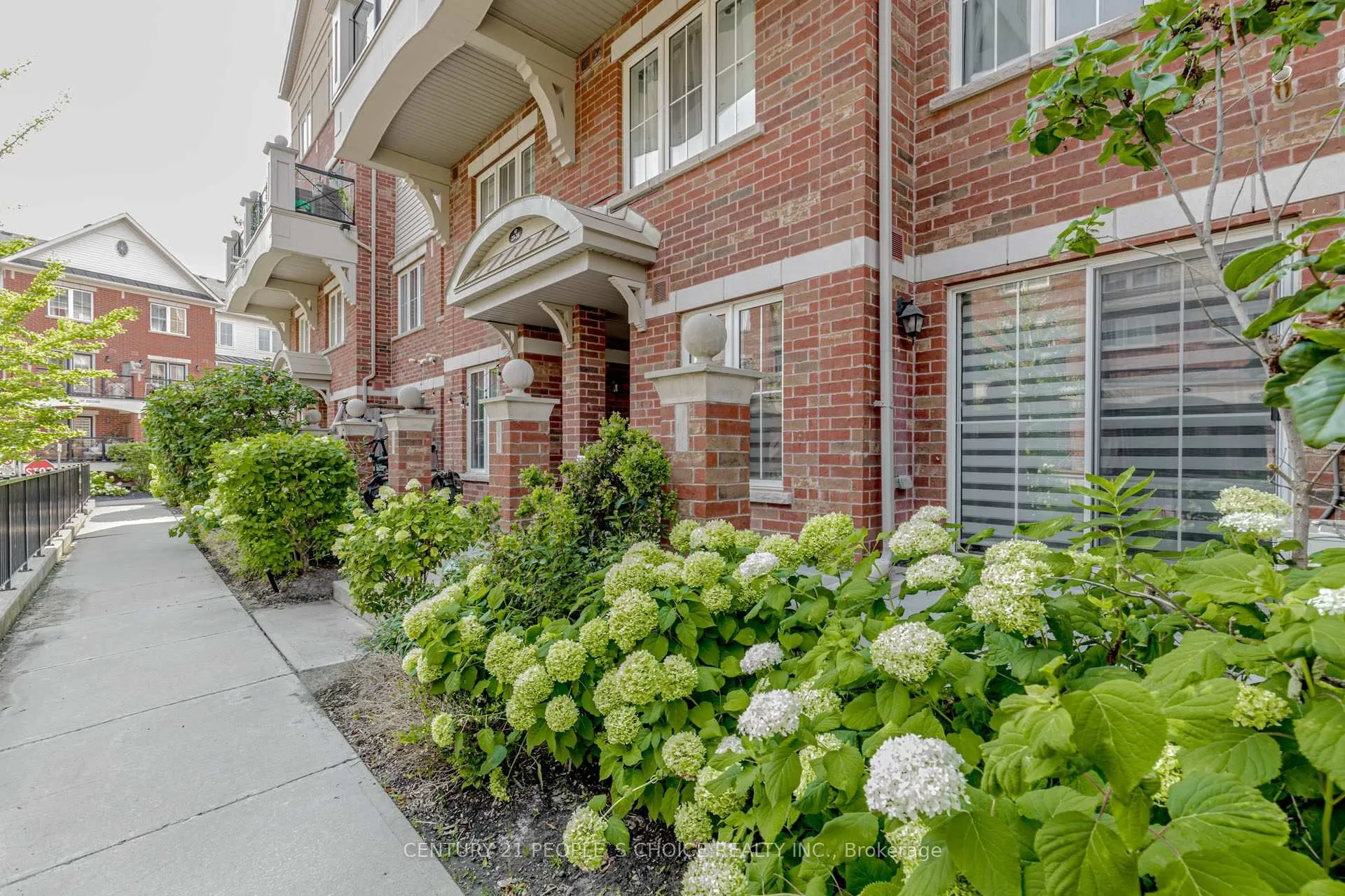 Photo 5 of Unit 25, 47 Hays Boulevard, Oakville, River Oaks — HOMEH