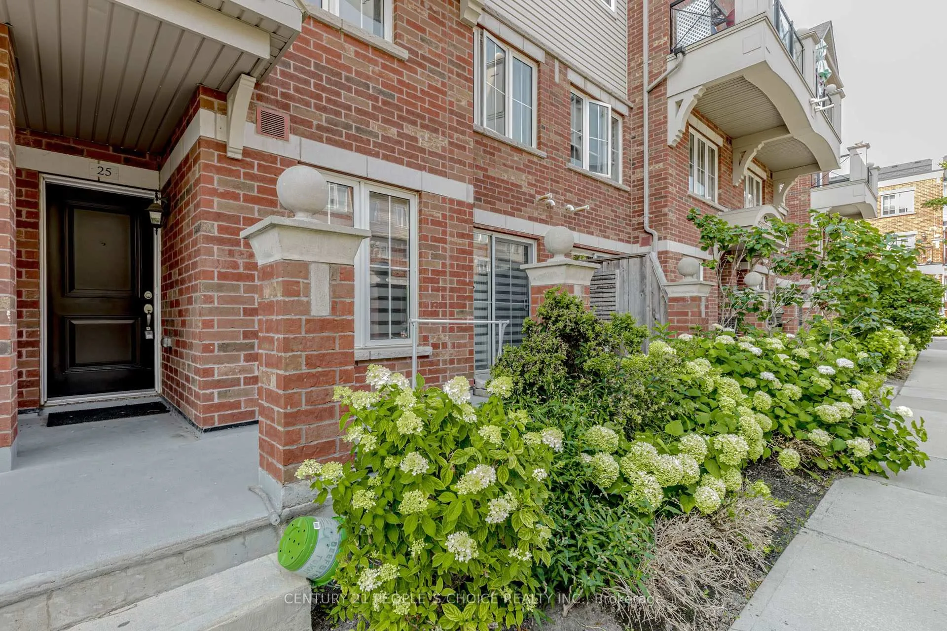 Photo 6 of Unit 25, 47 Hays Boulevard, Oakville, River Oaks — HOMEH