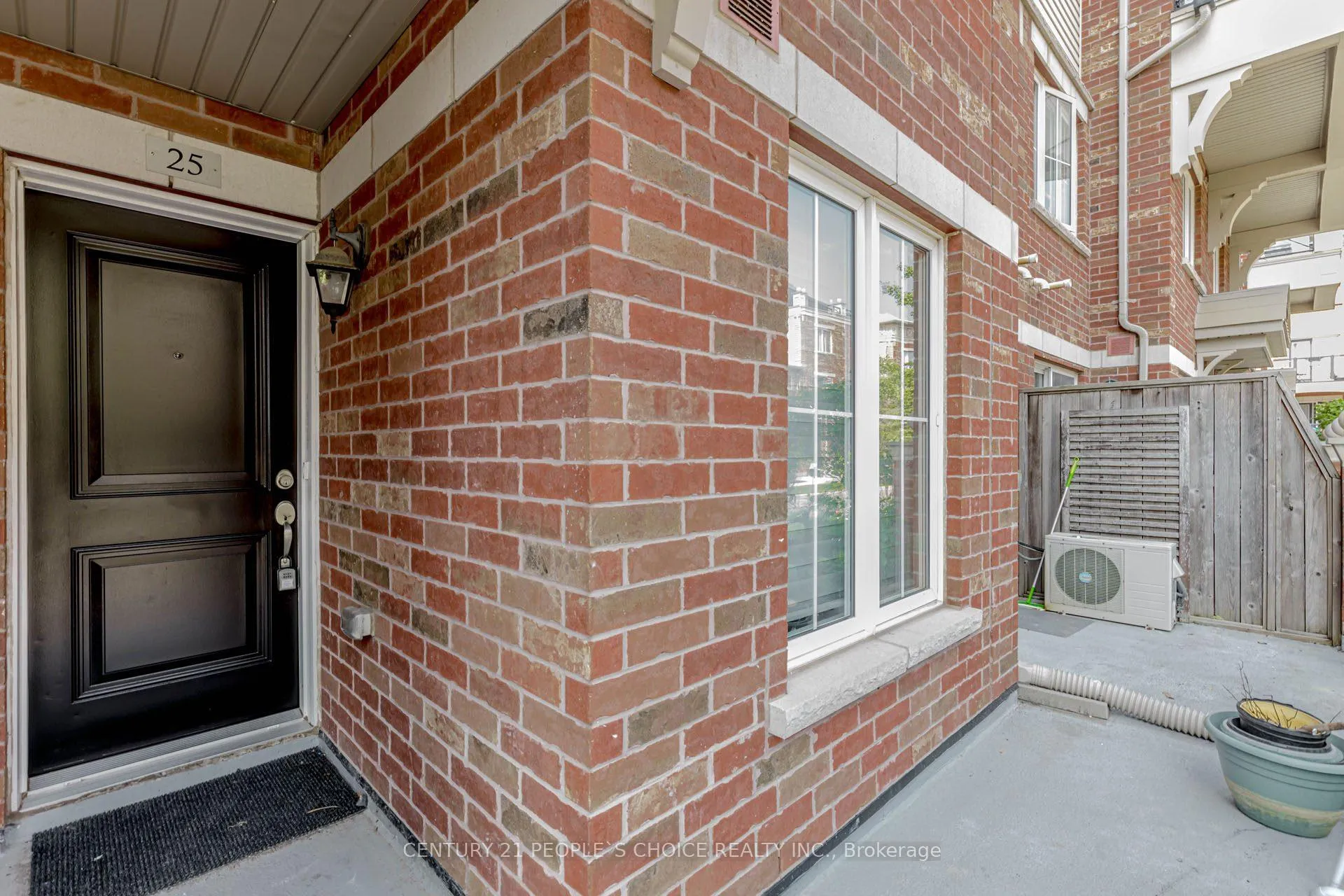 Photo 7 of Unit 25, 47 Hays Boulevard, Oakville, River Oaks — HOMEH