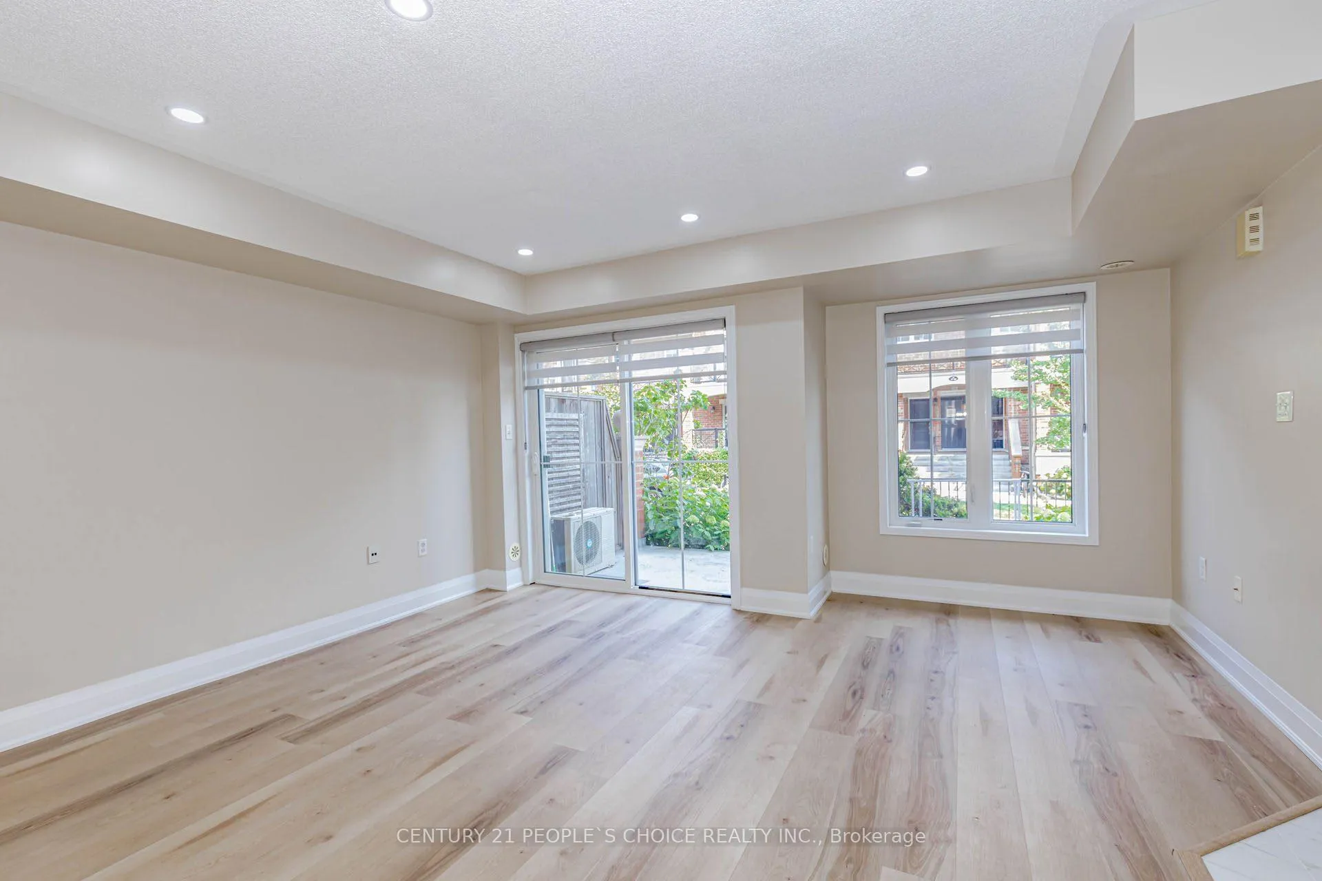 Photo 13 of Unit 25, 47 Hays Boulevard, Oakville, River Oaks — HOMEH