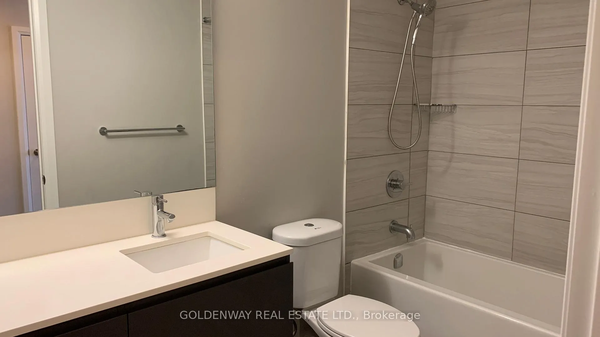 Photo 6 of Unit 529, 25 Water Walk Drive, Markham, Unionville — HOMEH