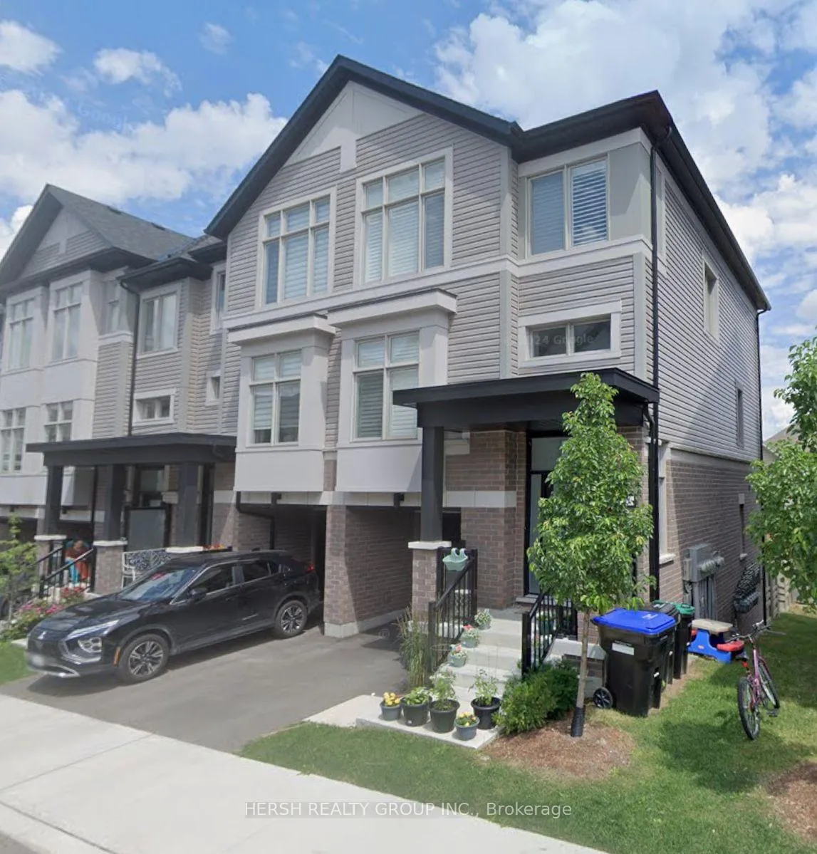 Photo 1 of 12 Hughes Lane, New Tecumseth, Beeton — HOMEH