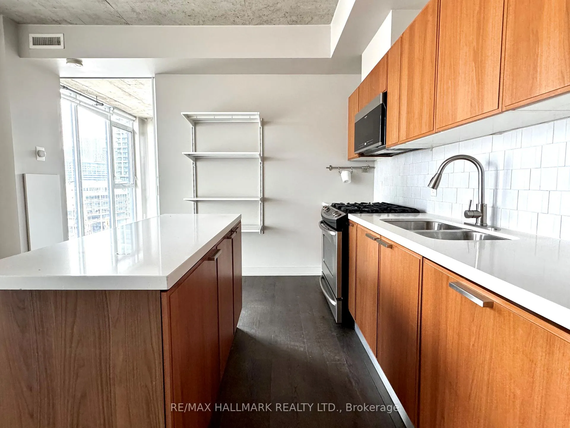 Photo 12 of Unit 914, 318 King Street E, Toronto, Moss Park — HOMEH