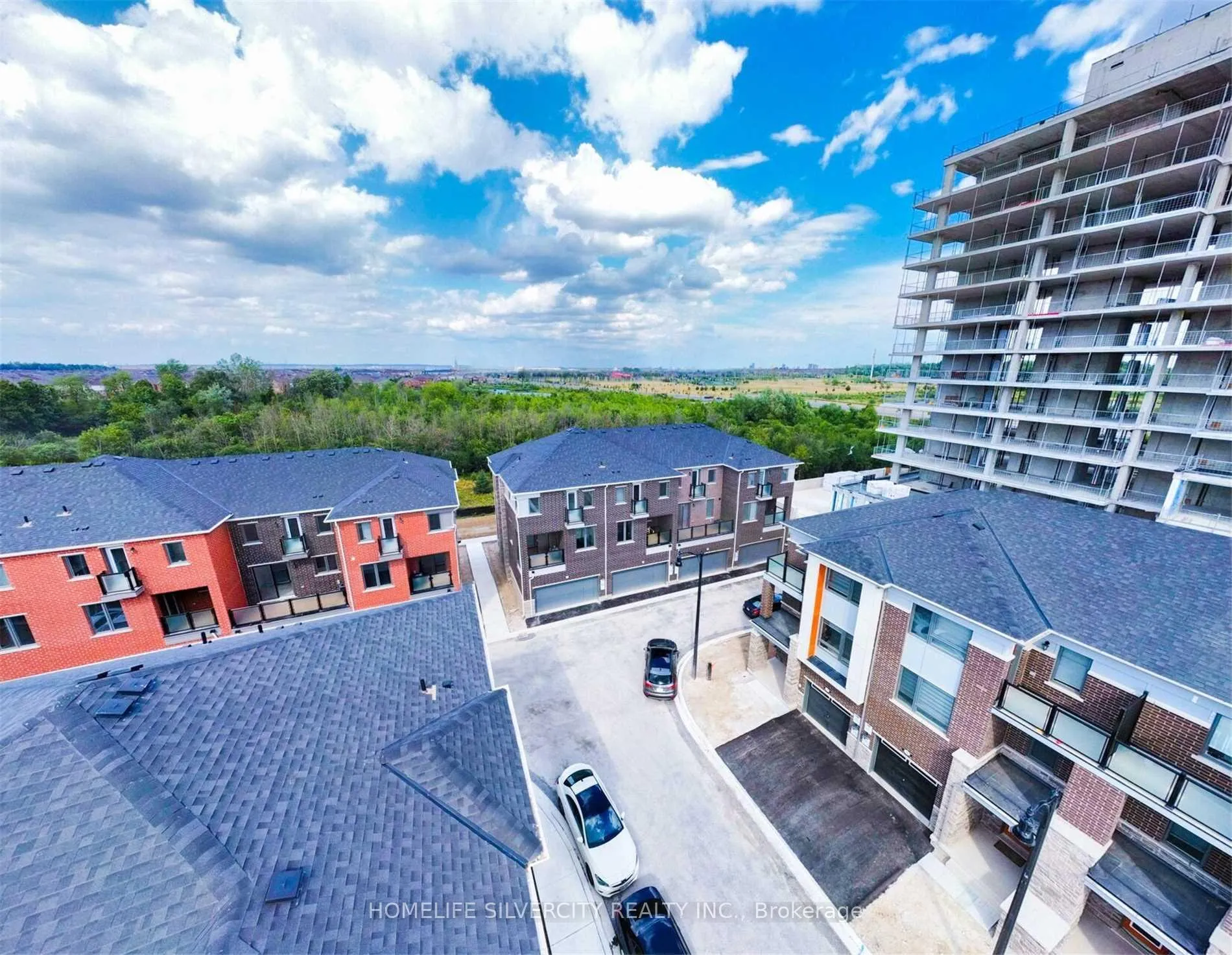 Photo 39 of 15 Summer Wind Lane, Brampton, Northwest Brampton — HOMEH