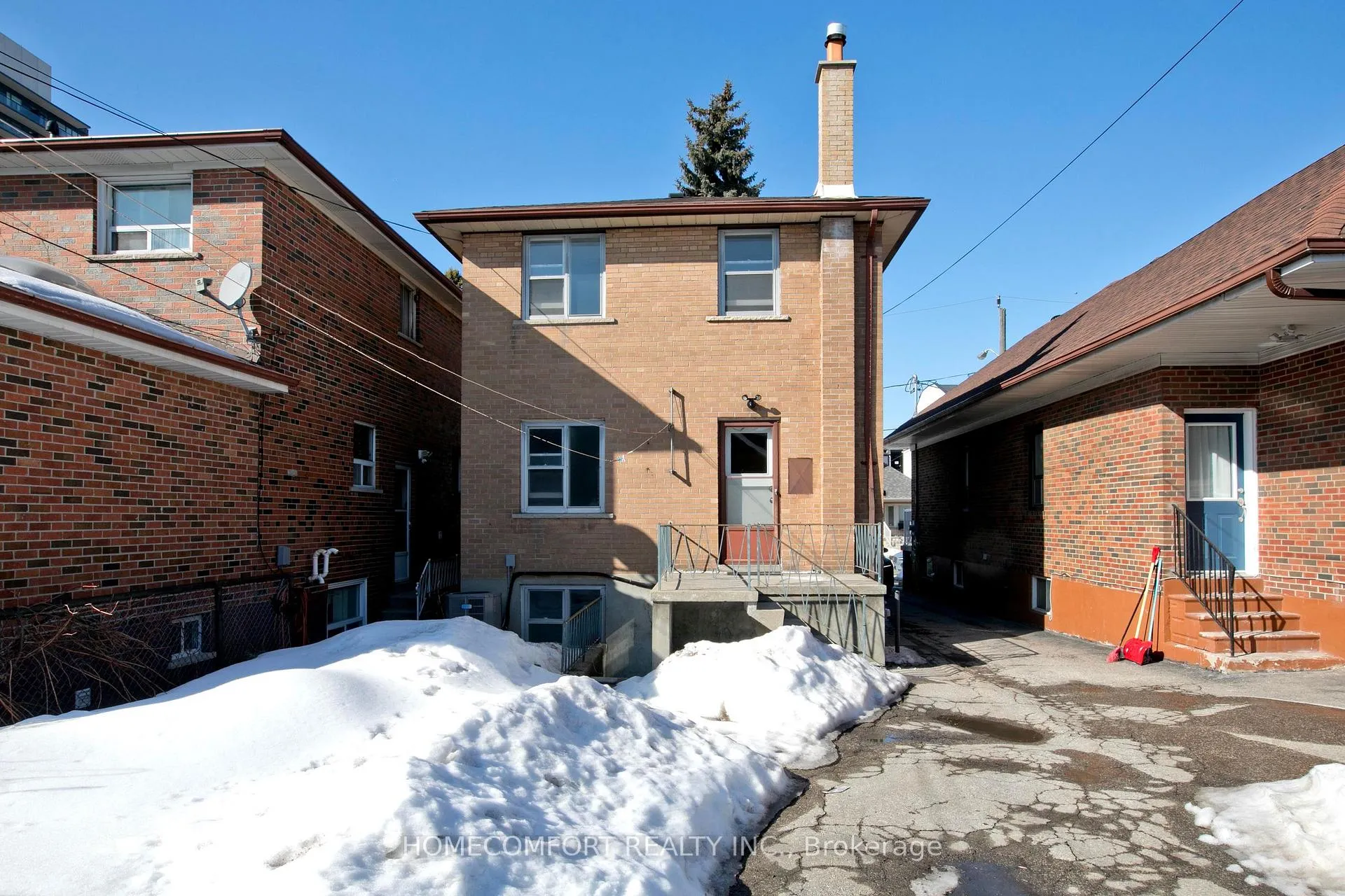 Photo 14 of 55 Lanark Avenue, Toronto, Oakwood Village — HOMEH