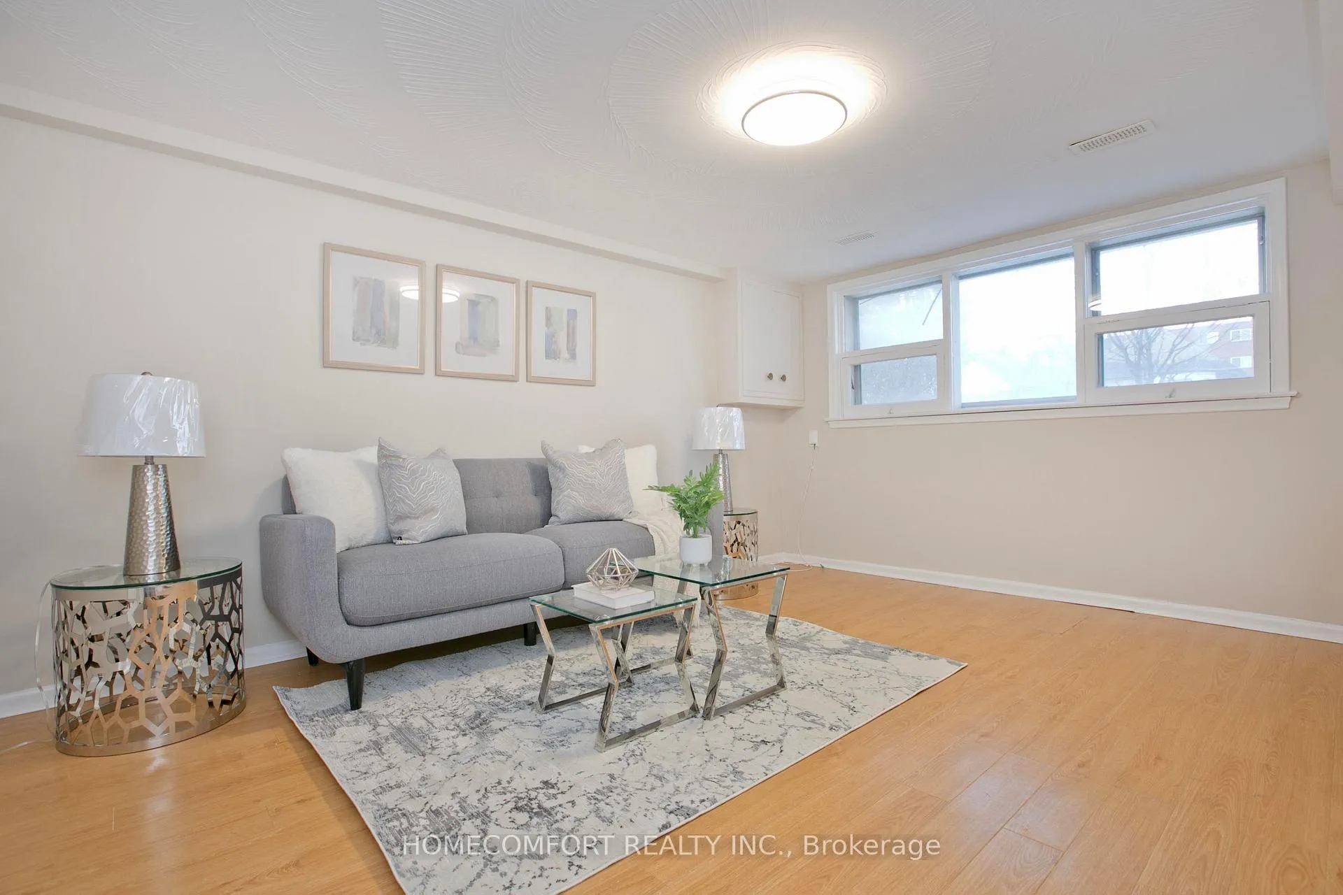 Photo 16 of 55 Lanark Avenue, Toronto, Oakwood Village — HOMEH