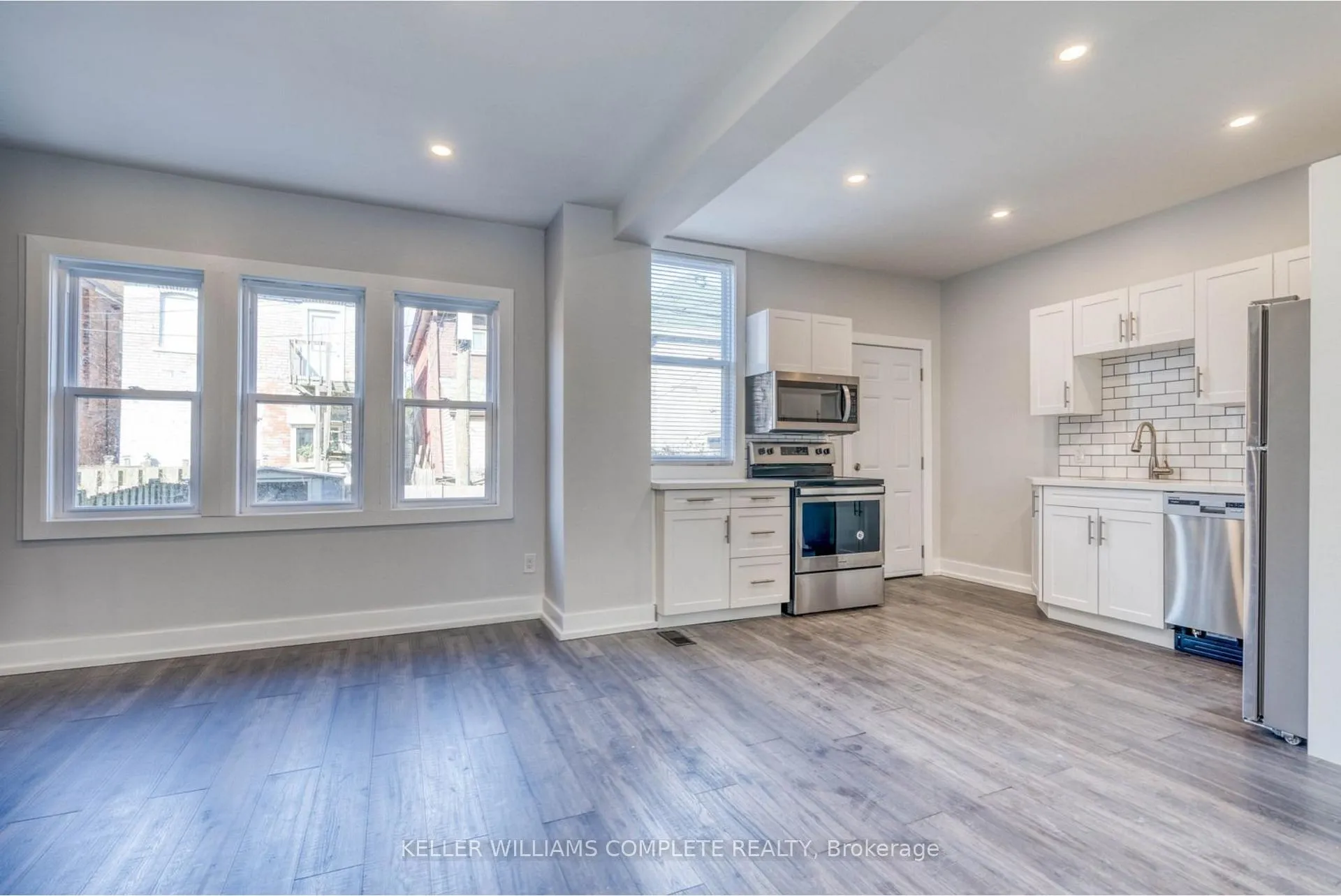 Photo 3 of Unit 2, 23 Gibson Avenue, Hamilton, Gibson — HOMEH