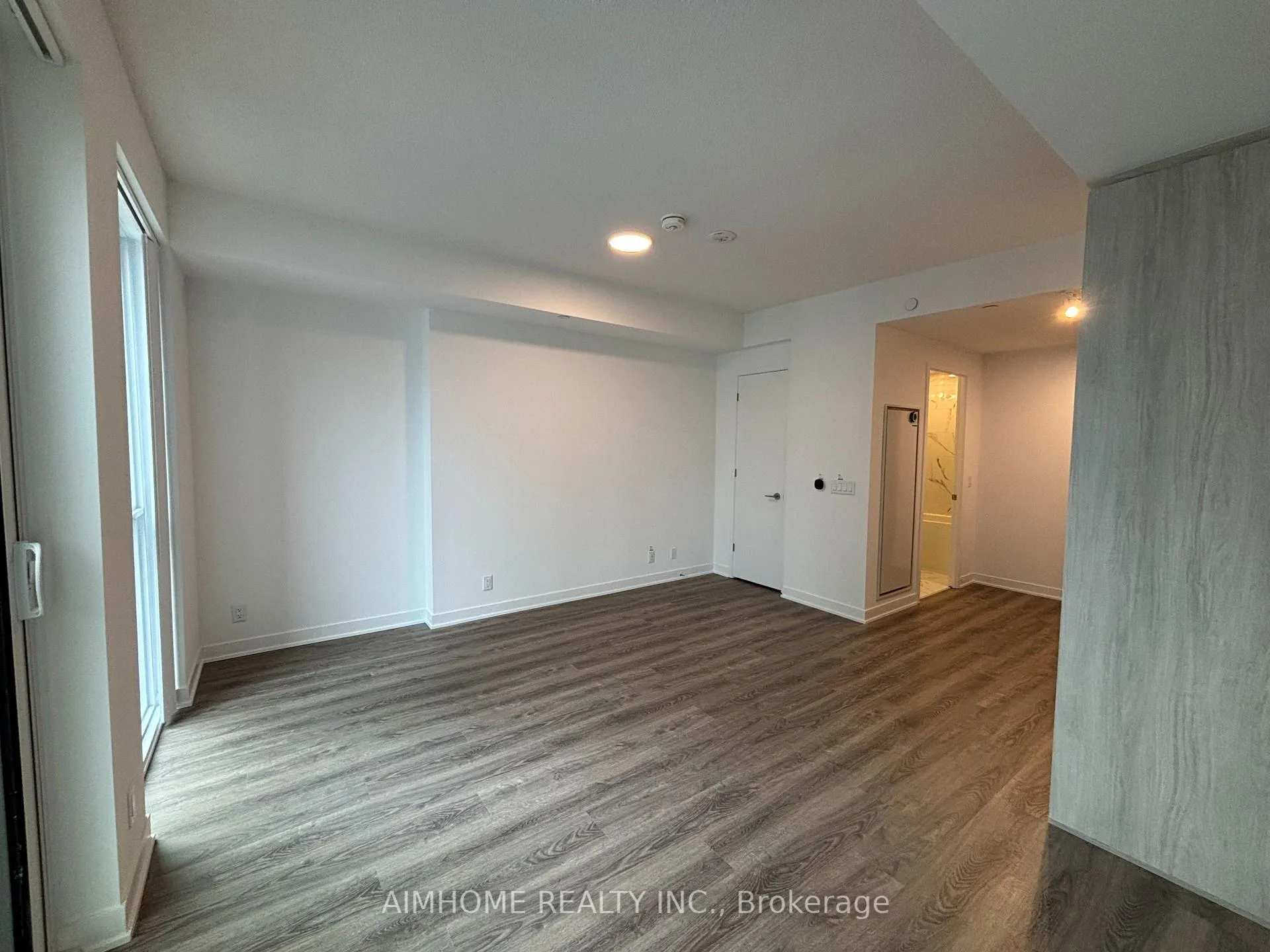 Photo 11 of Unit 11, 180 Front Street E, Toronto, Moss Park — HOMEH