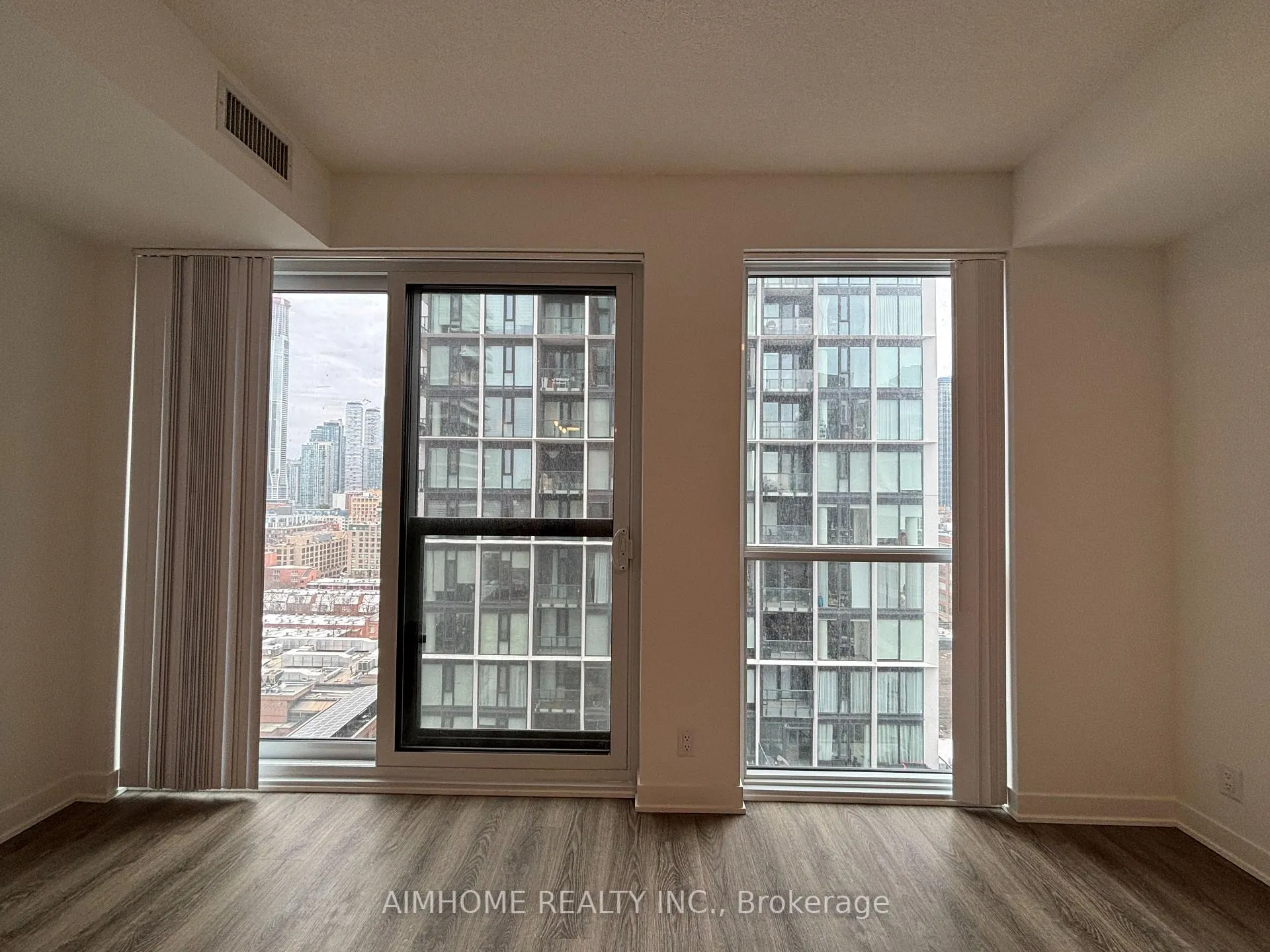 Photo 12 of Unit 11, 180 Front Street E, Toronto, Moss Park — HOMEH