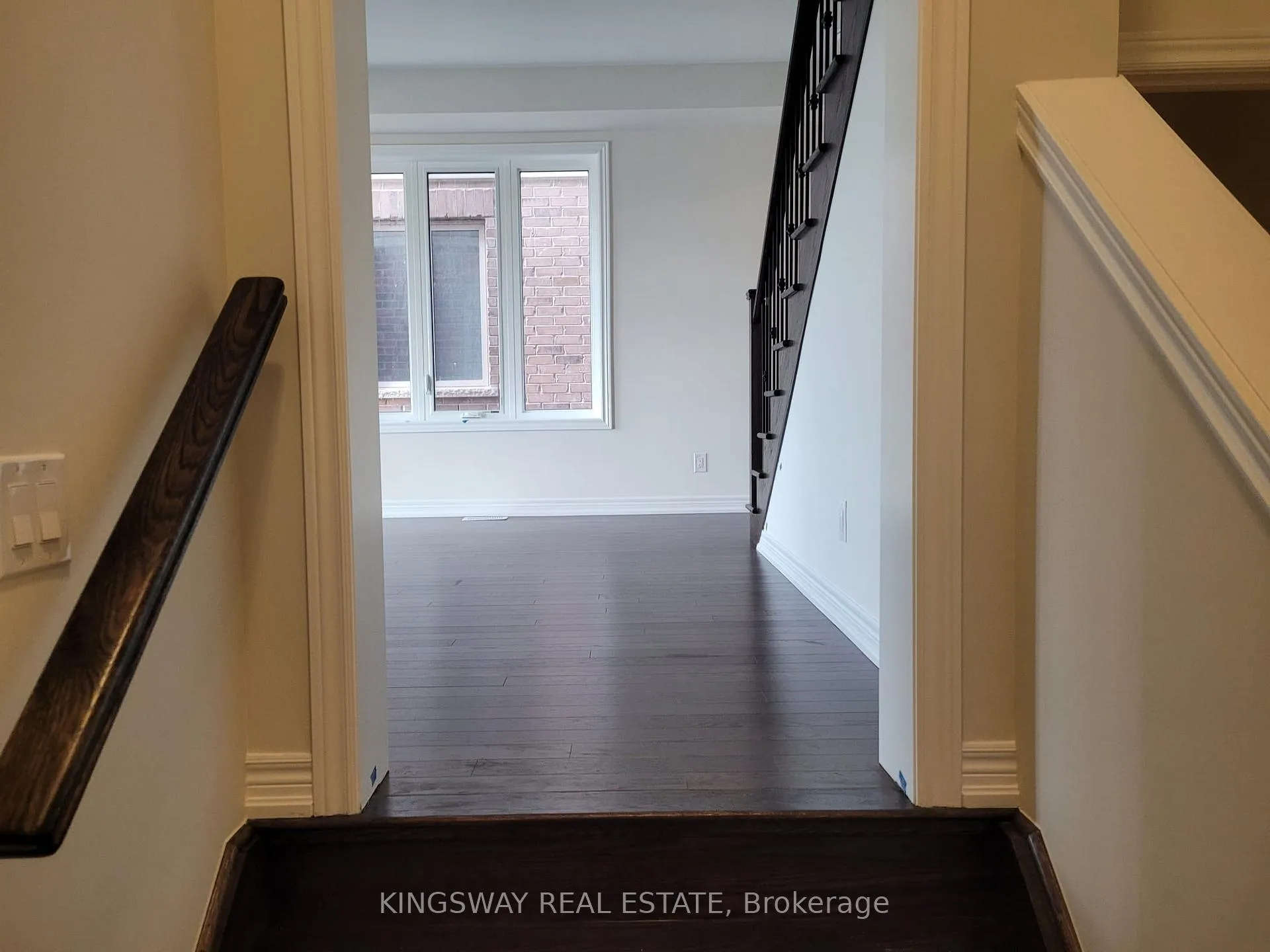 Photo 6 of 524 Beckview Crescent, Kitchener — HOMEH