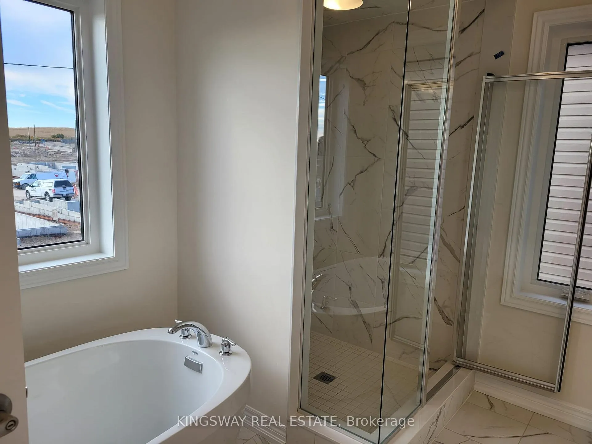 Photo 13 of 524 Beckview Crescent, Kitchener — HOMEH