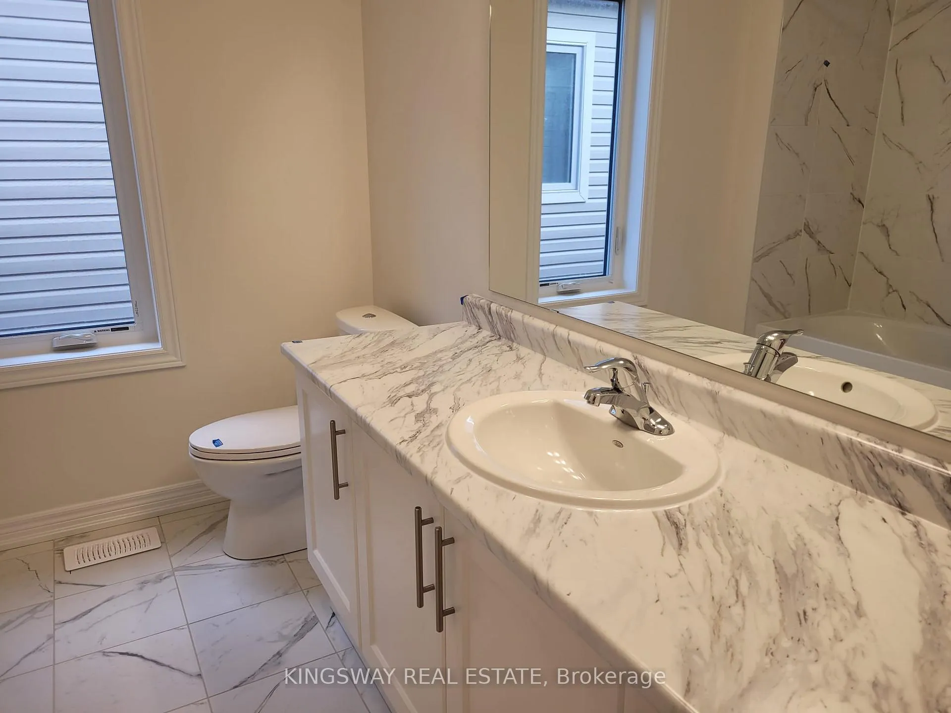 Photo 16 of 524 Beckview Crescent, Kitchener — HOMEH
