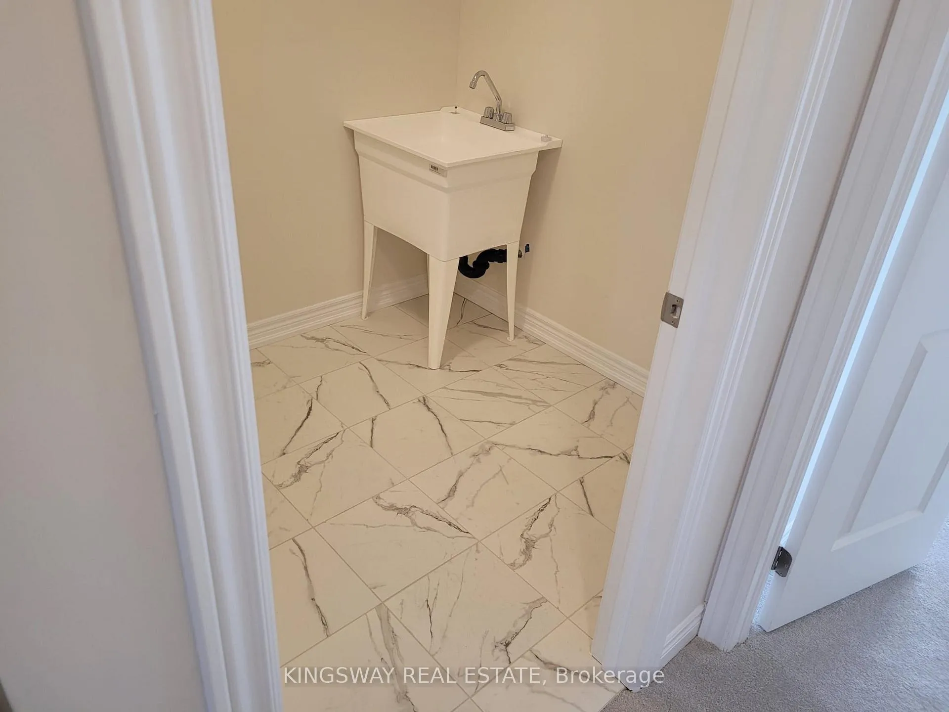 Photo 25 of 524 Beckview Crescent, Kitchener — HOMEH