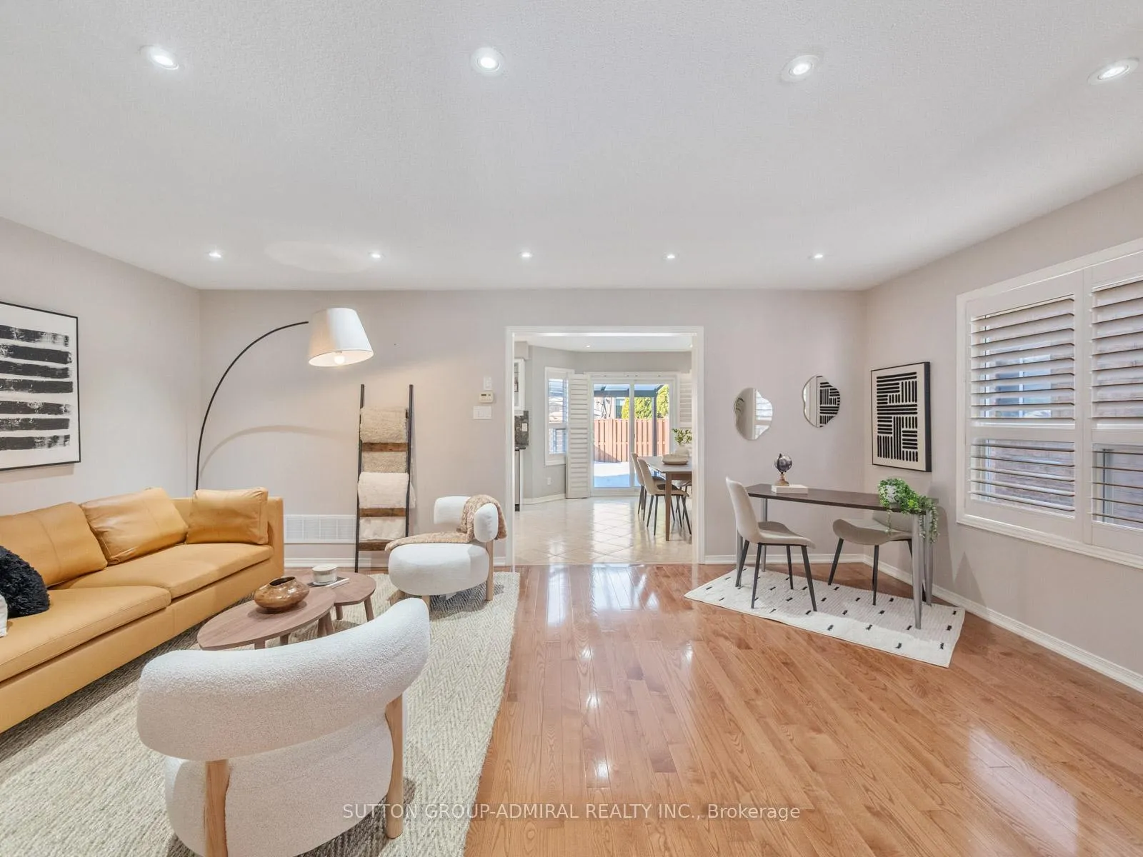 Photo 5 of 76 Orion Avenue, Vaughan, Vellore Village — HOMEH