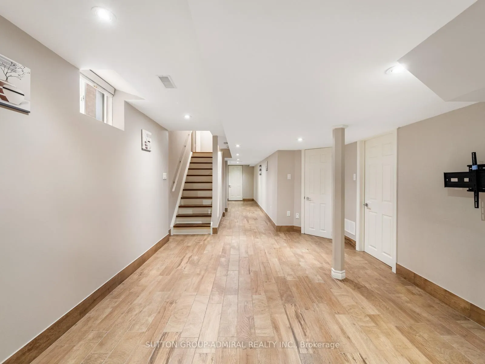 Photo 23 of 76 Orion Avenue, Vaughan, Vellore Village — HOMEH