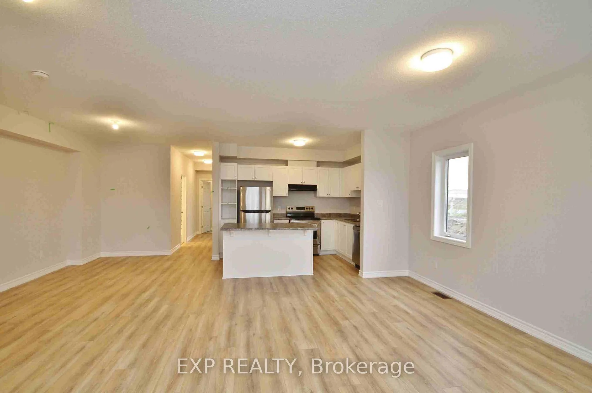 Photo 7 of 294 Zenith Private, Ottawa, Barrhaven - Half Moon Bay — HOMEH