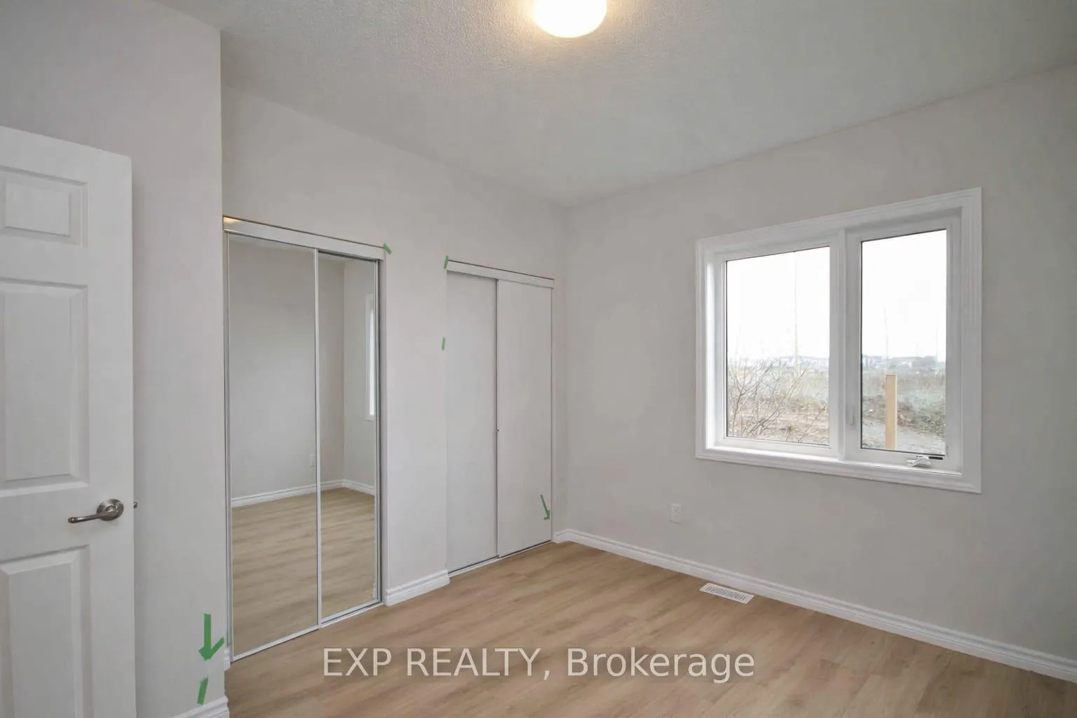 Photo 19 of 294 Zenith Private, Ottawa, Barrhaven - Half Moon Bay — HOMEH