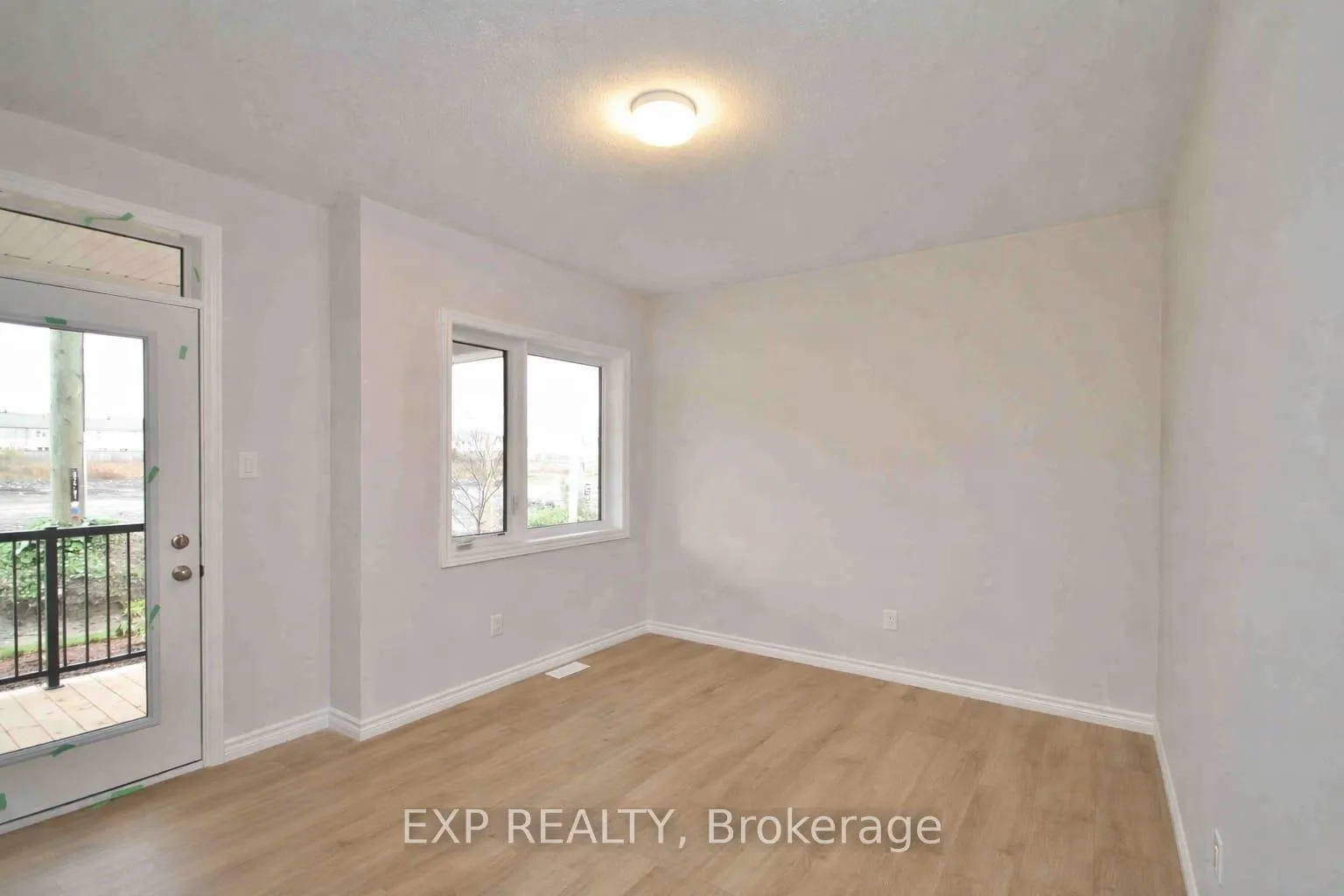 Photo 21 of 294 Zenith Private, Ottawa, Barrhaven - Half Moon Bay — HOMEH