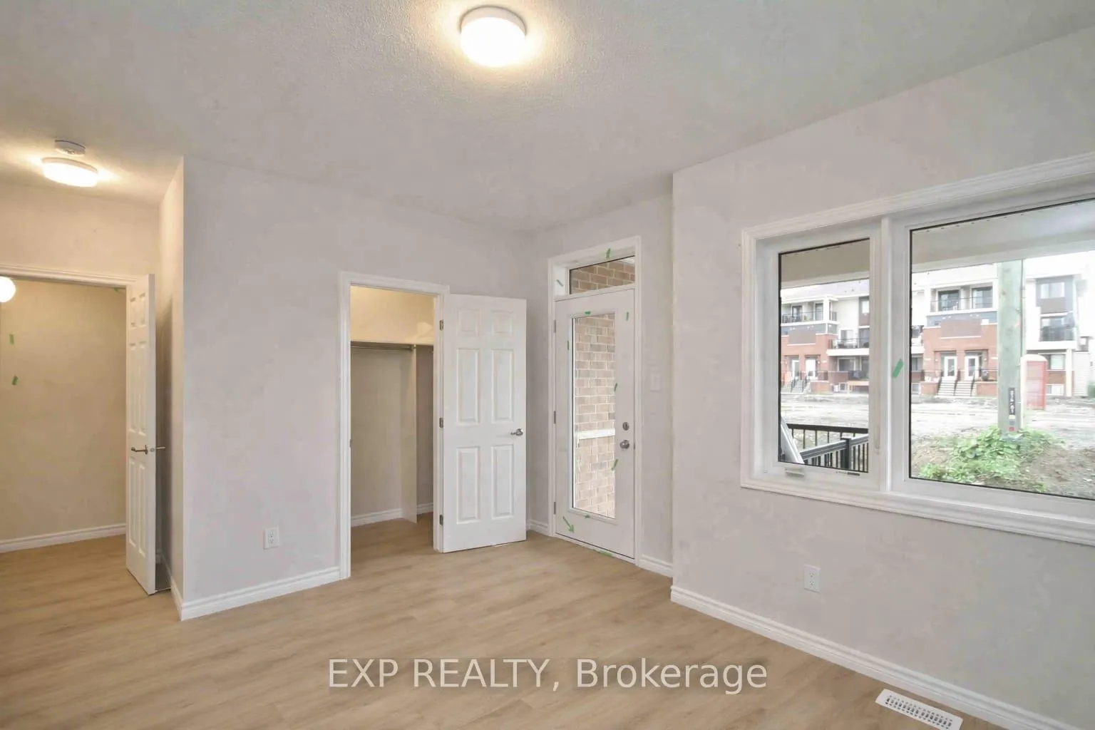Photo 23 of 294 Zenith Private, Ottawa, Barrhaven - Half Moon Bay — HOMEH