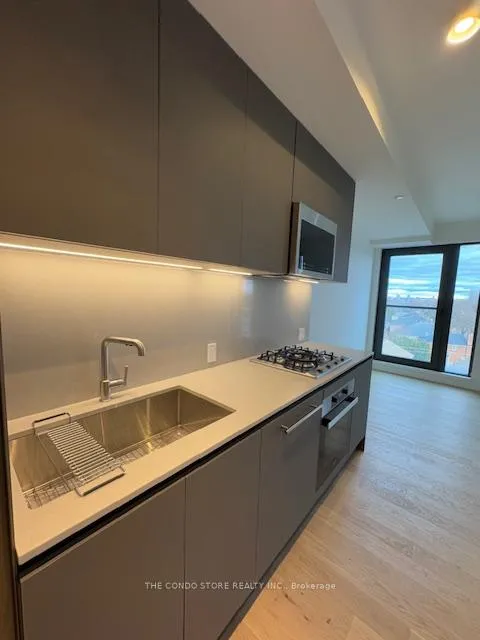 Photo 4 of Unit 507, 1414 Bayview Avenue, Toronto, Mount Pleasant East — HOMEH