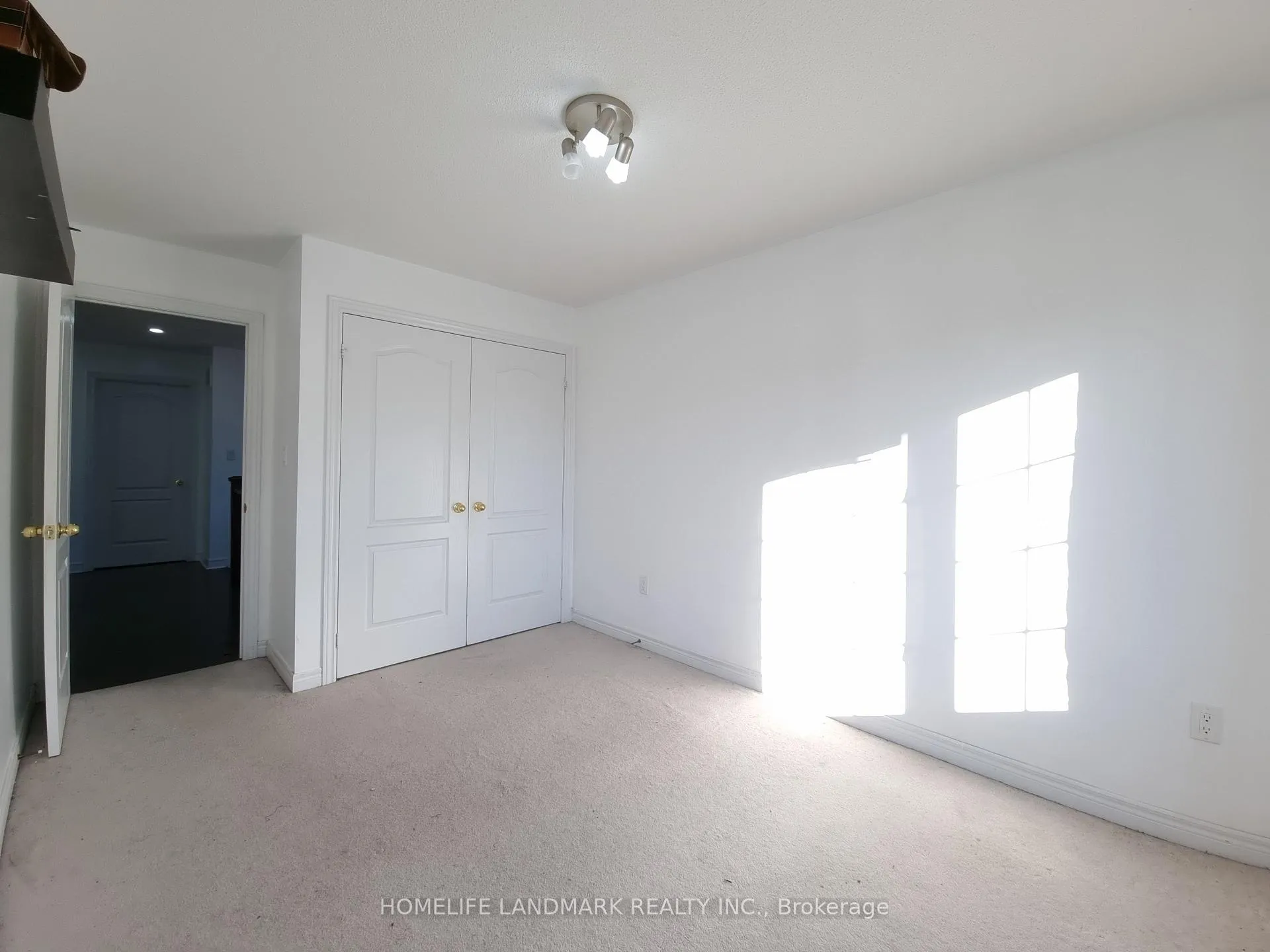 Photo 27 of 63 Lorenzo Circle, Brampton, Sandringham-Wellington — HOMEH
