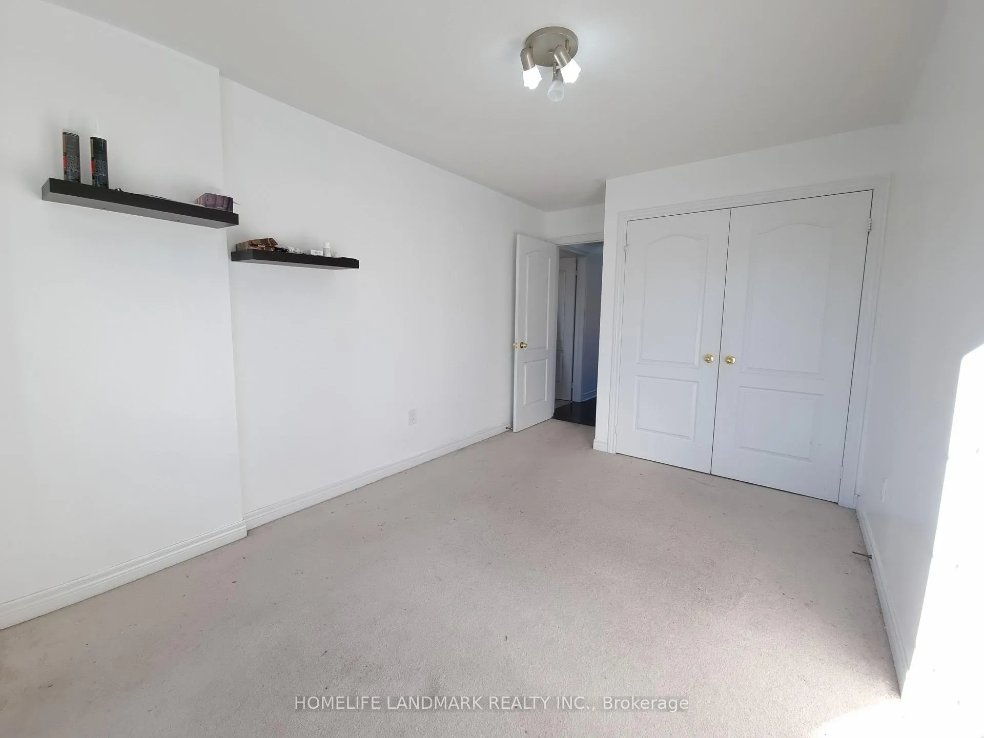 Photo 28 of 63 Lorenzo Circle, Brampton, Sandringham-Wellington — HOMEH