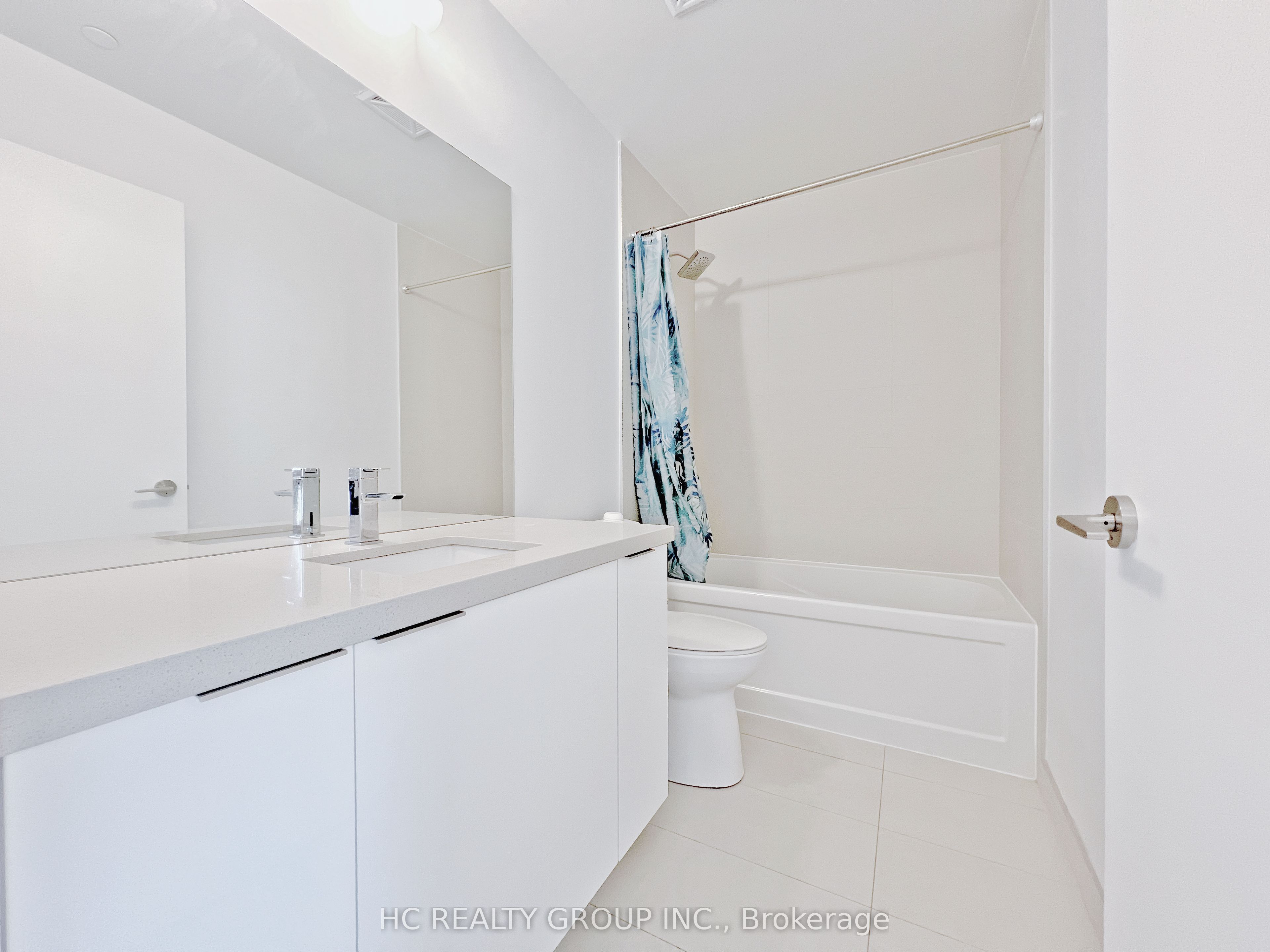 Photo 17 of Unit 5203, 8 Eglinton Avenue E, Toronto, Mount Pleasant West — HOMEH