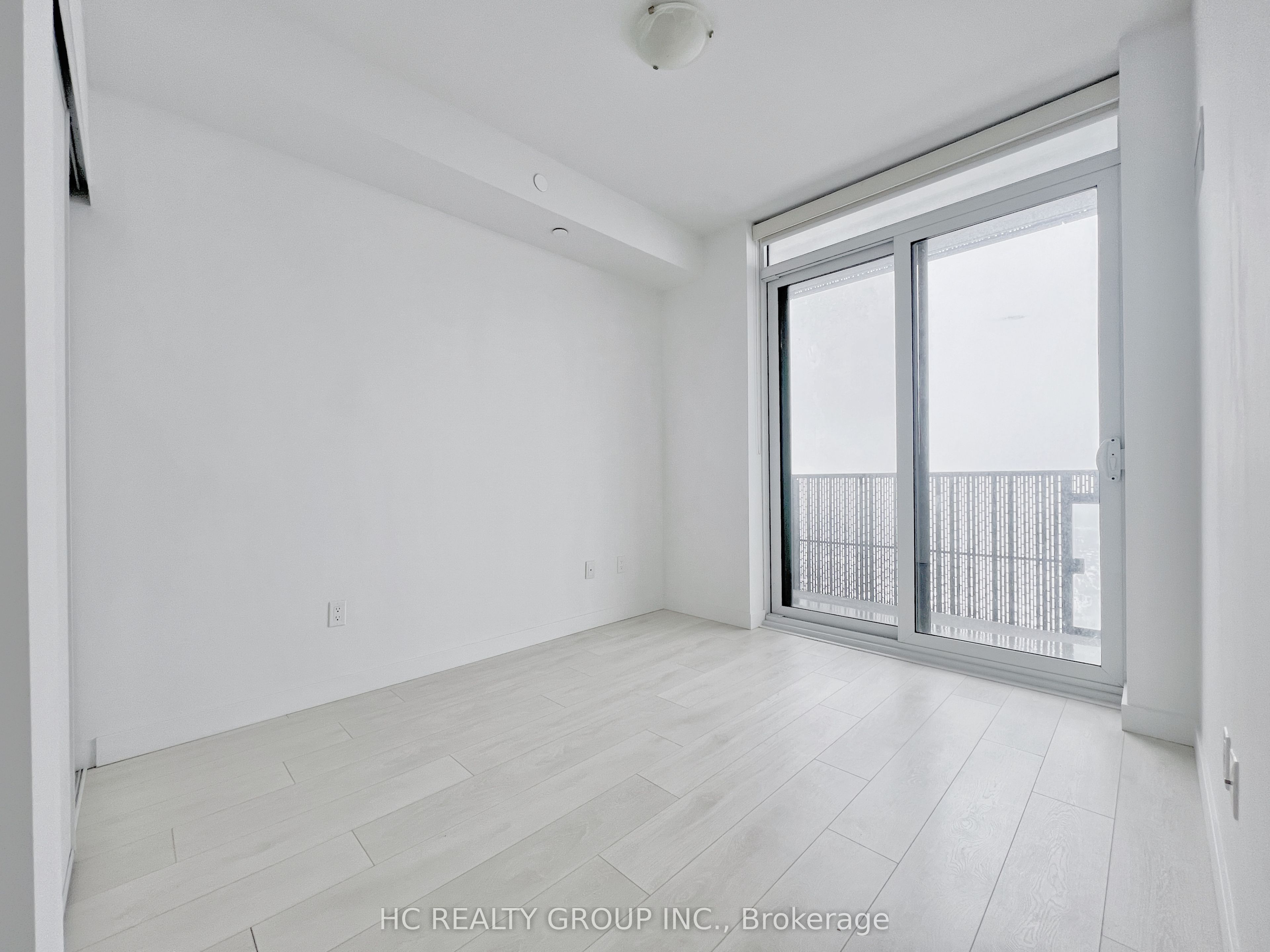 Photo 13 of Unit 5203, 8 Eglinton Avenue E, Toronto, Mount Pleasant West — HOMEH