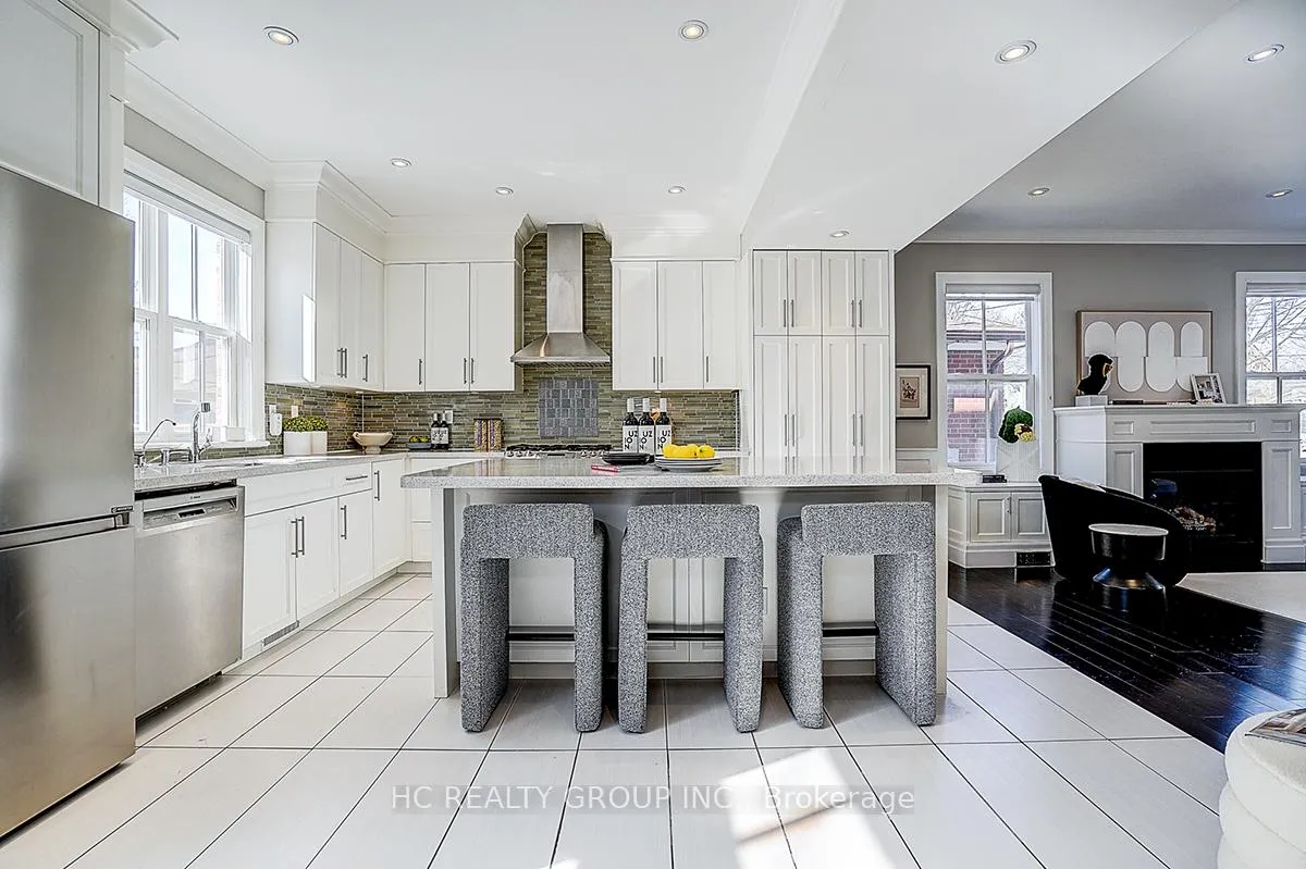 Photo 16 of 8 Beech Street, Markham, Old Markham Village — HOMEH