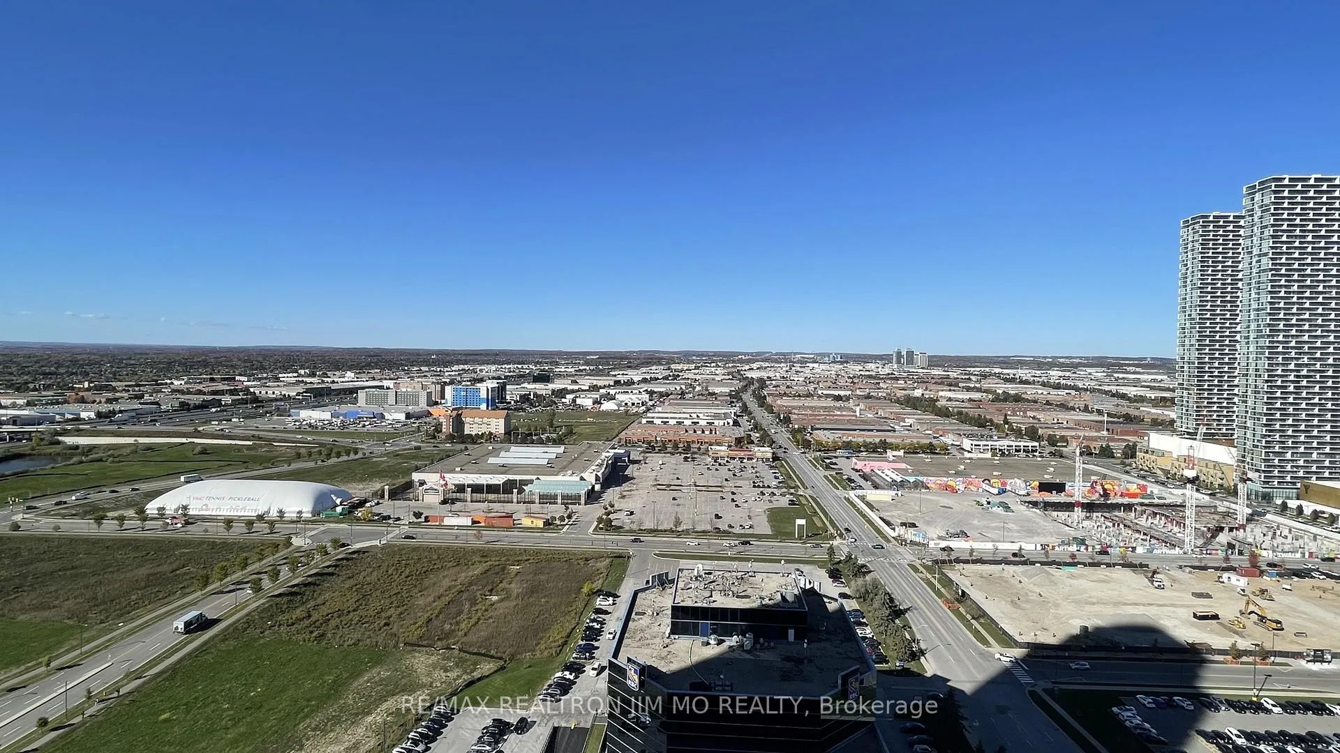 Photo 11 of Unit 2903, 8 Interchange Way, Vaughan, Vaughan Corporate Centre — HOMEH