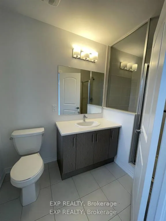 Photo 6 of 2001 Cameron Lott Crescent, Oshawa, Kedron — HOMEH